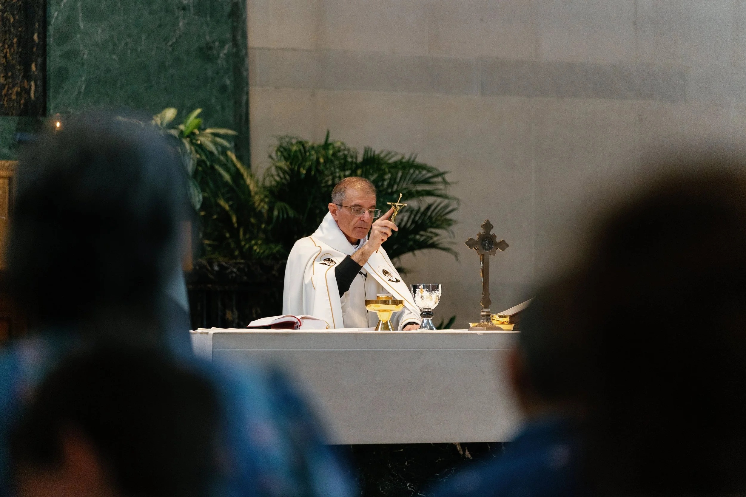 stcharbelhealingmassfinished-rlombardi-368.jpg
