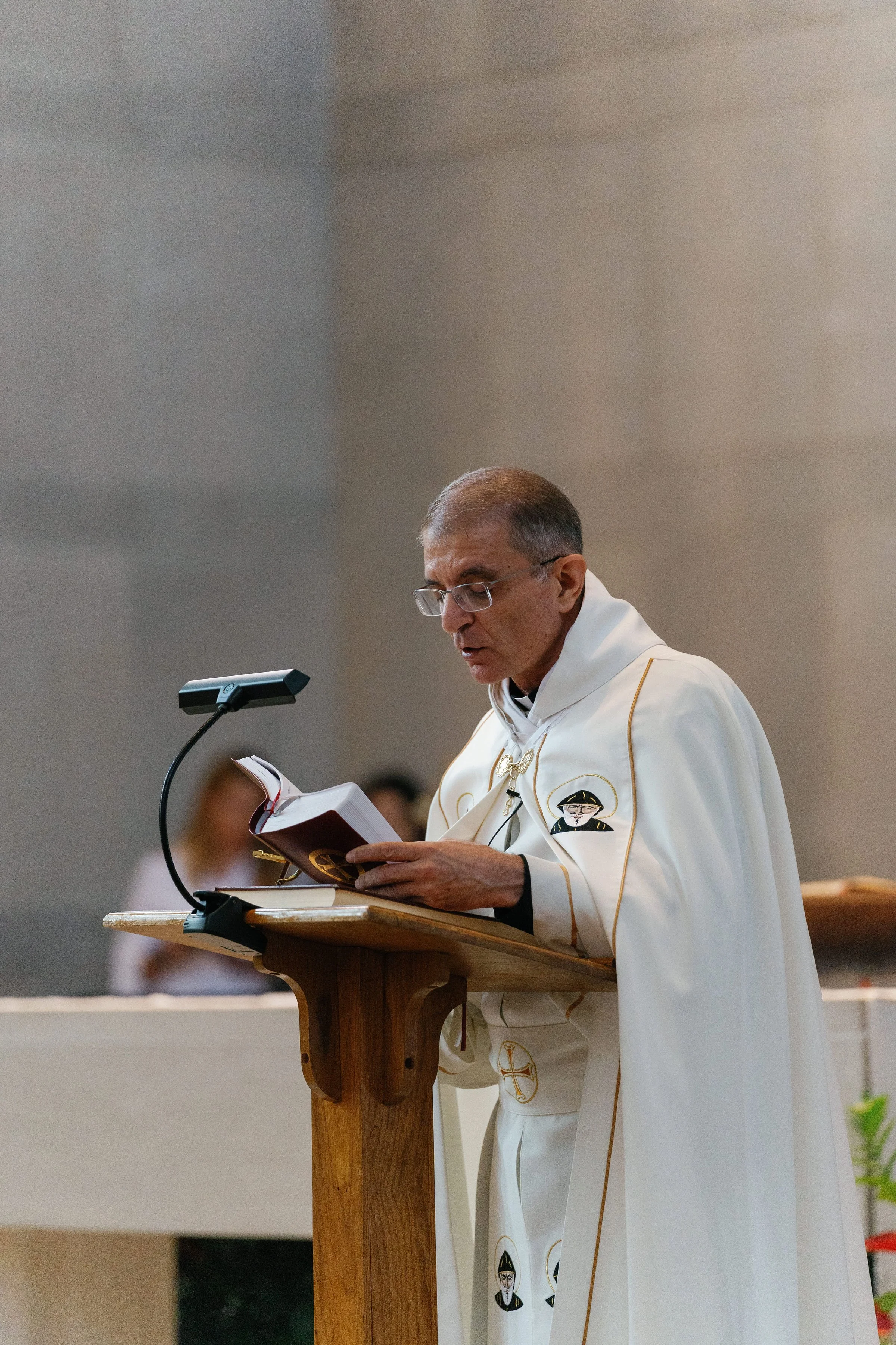 stcharbelhealingmassfinished-rlombardi-109.jpg