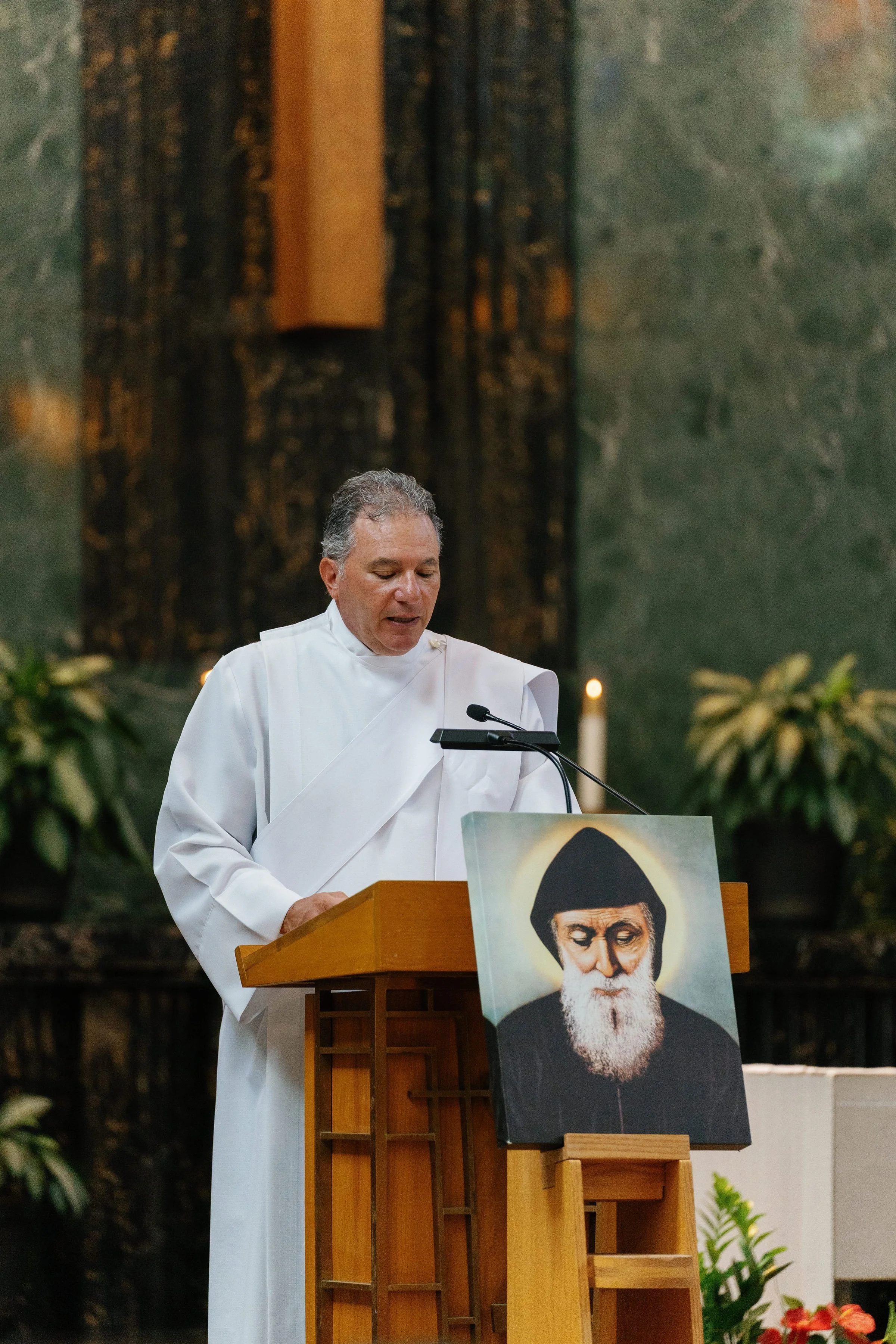 stcharbelhealingmassfinished-rlombardi-158.jpg