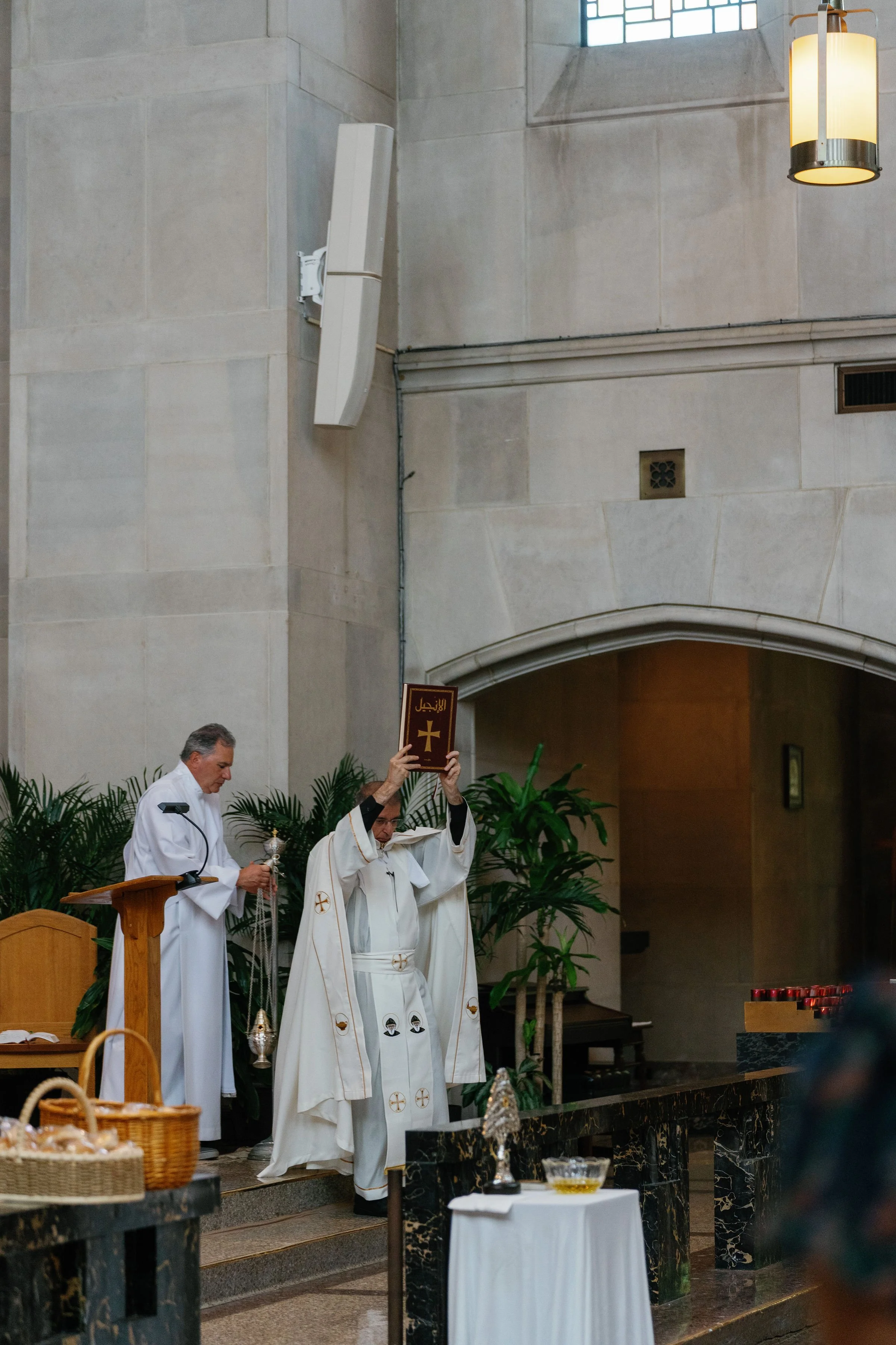 stcharbelhealingmassfinished-rlombardi-176.jpg