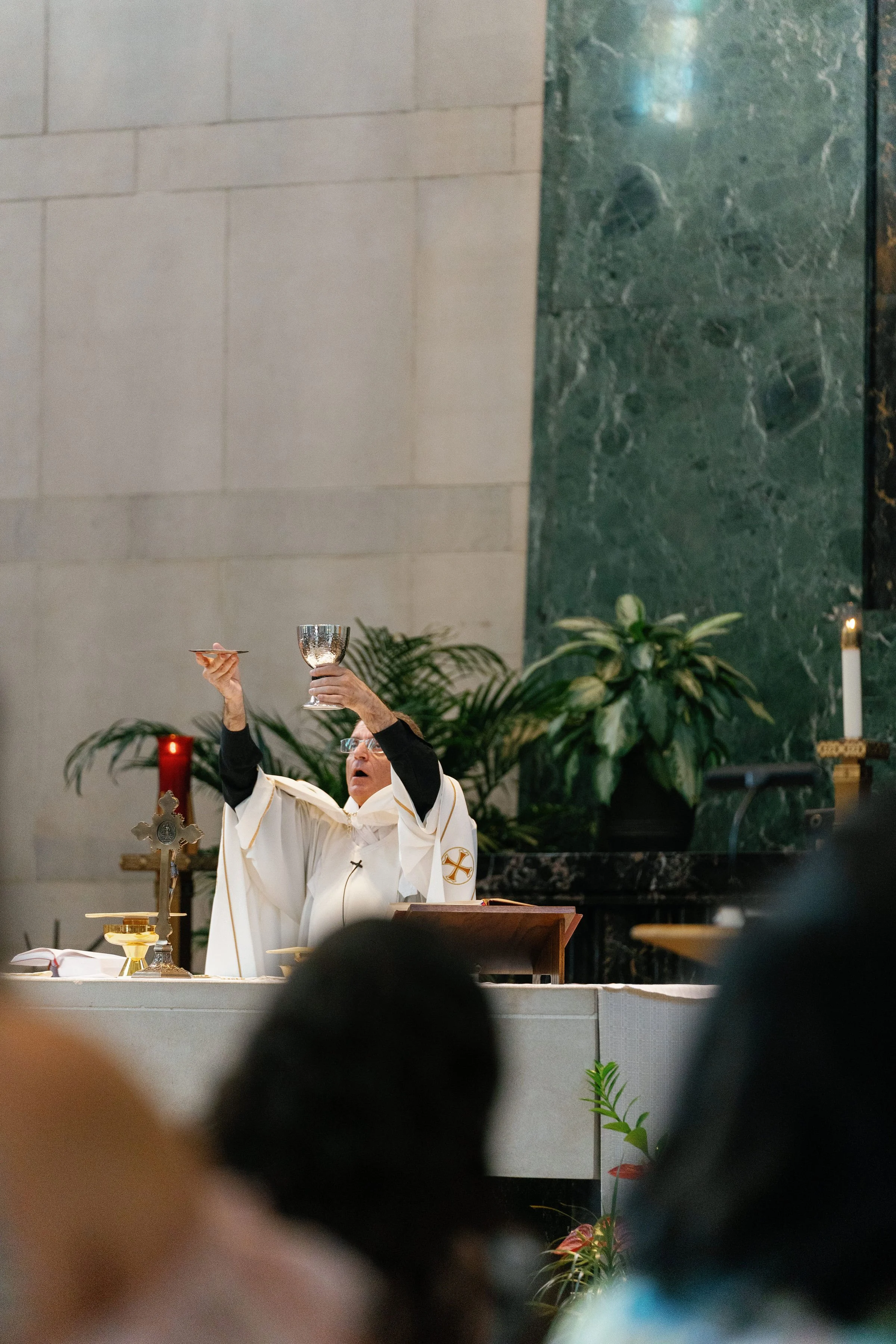 stcharbelhealingmassfinished-rlombardi-336.jpg