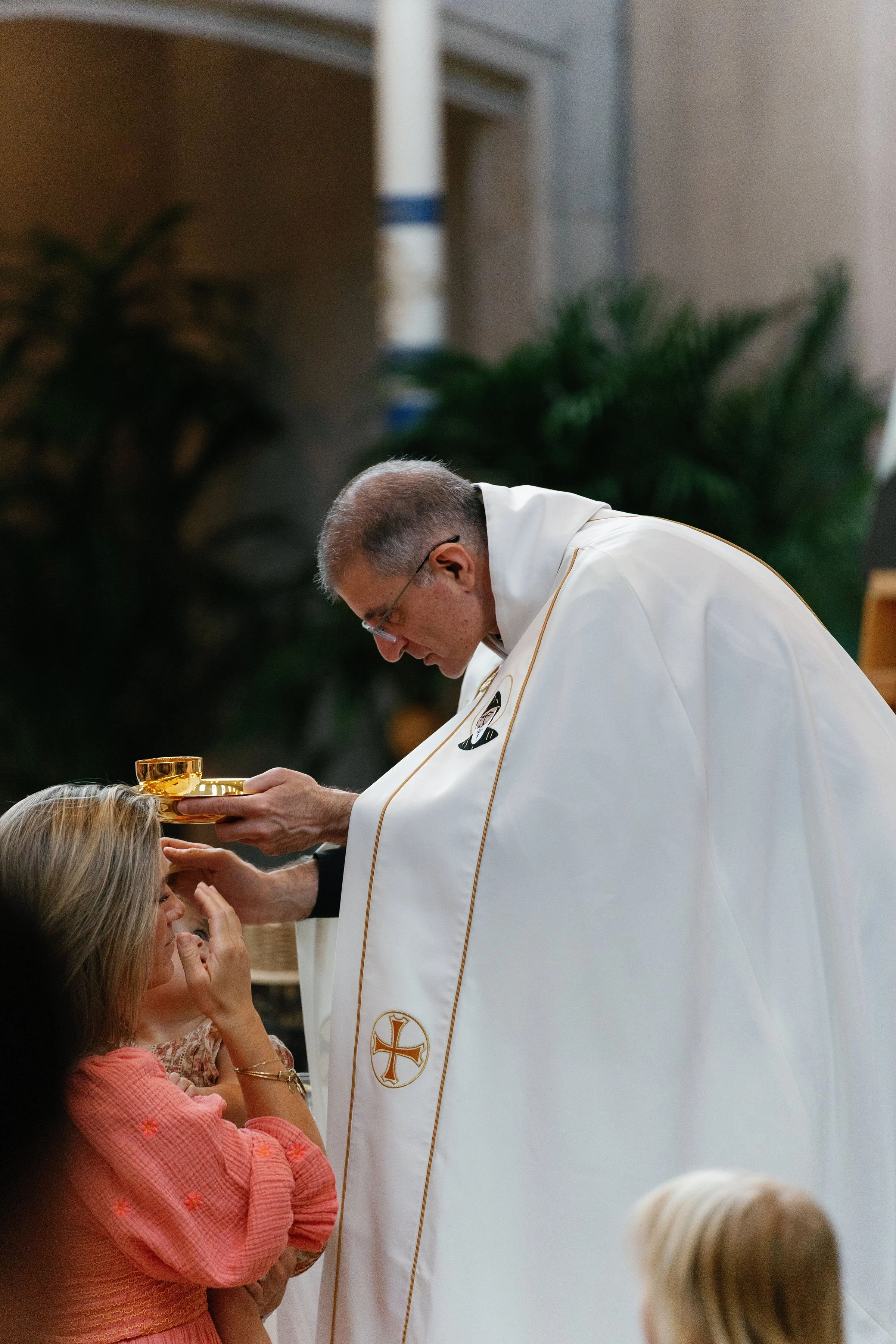 stcharbelhealingmassfinished-rlombardi-382.jpg