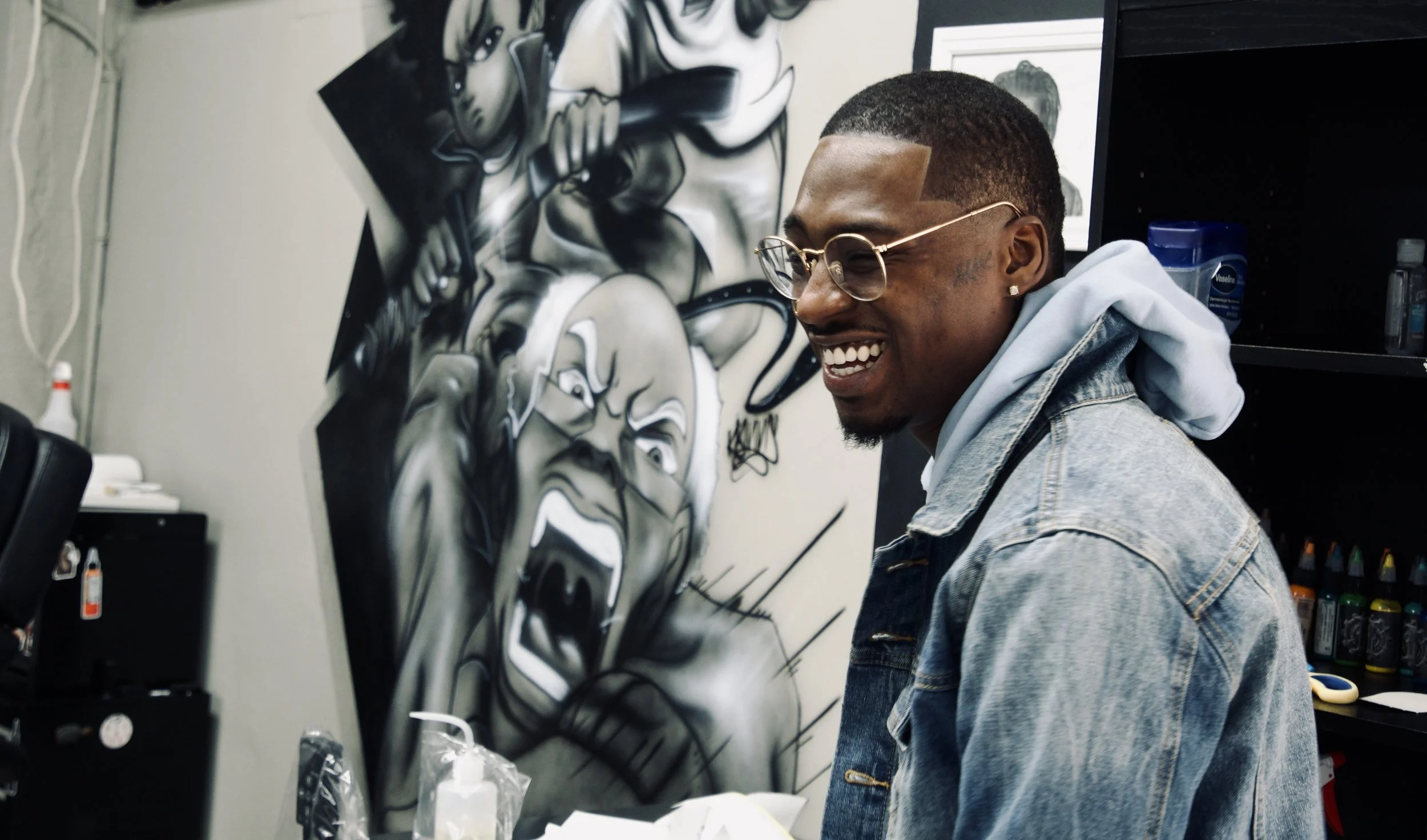 Walk-in tattoo shop| Commission Artwork| Tattoo Care