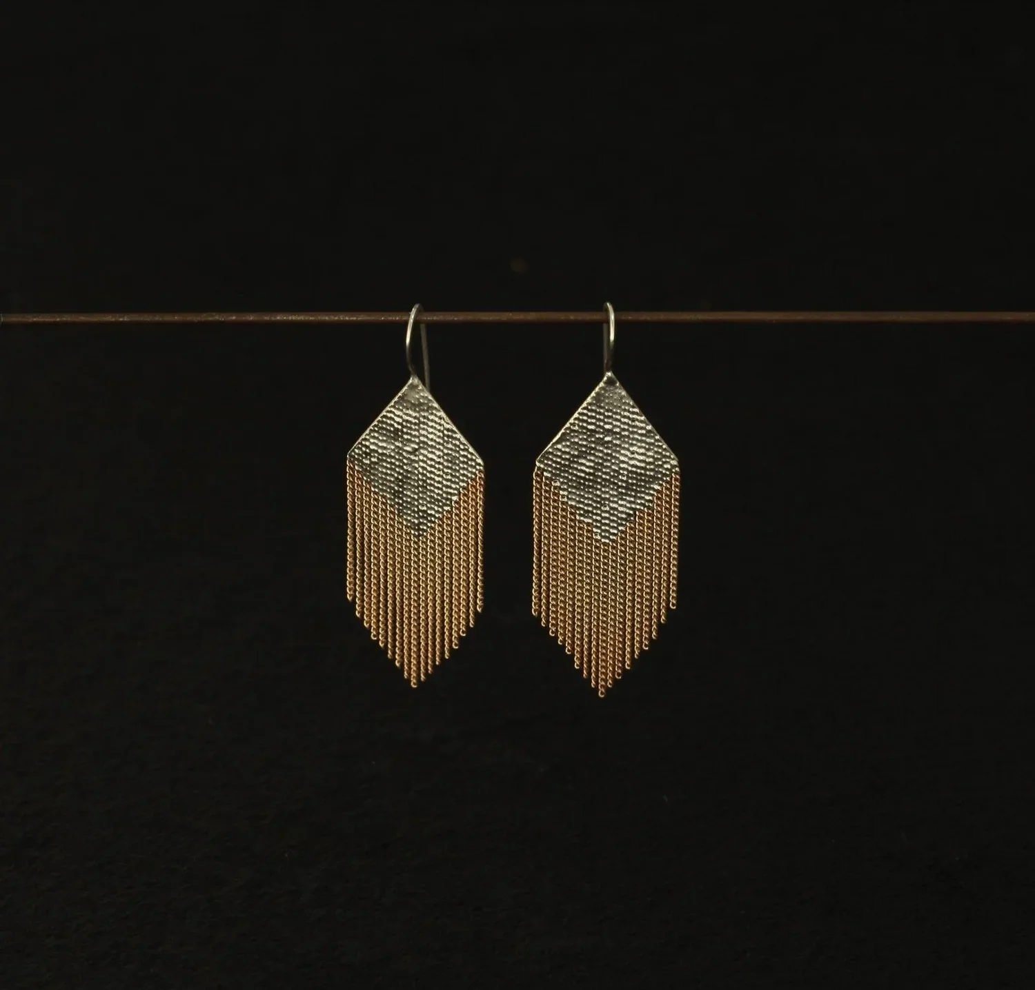 SMALL ALY EARRING
