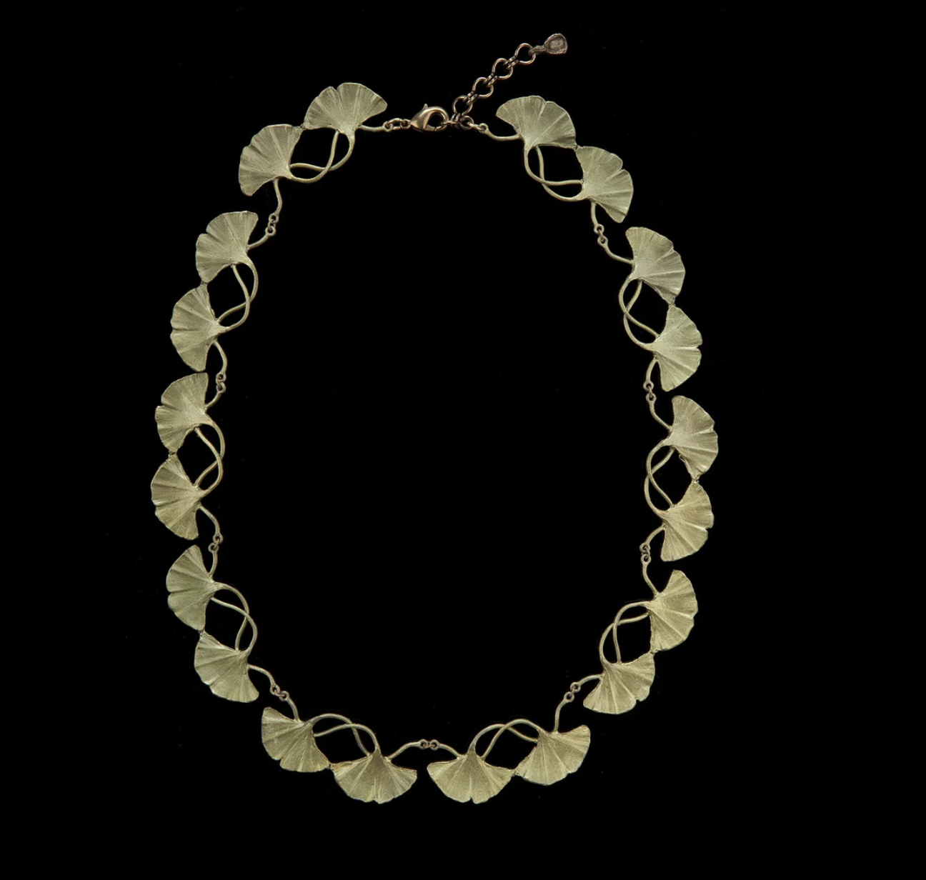 GINKGO NECKLACE