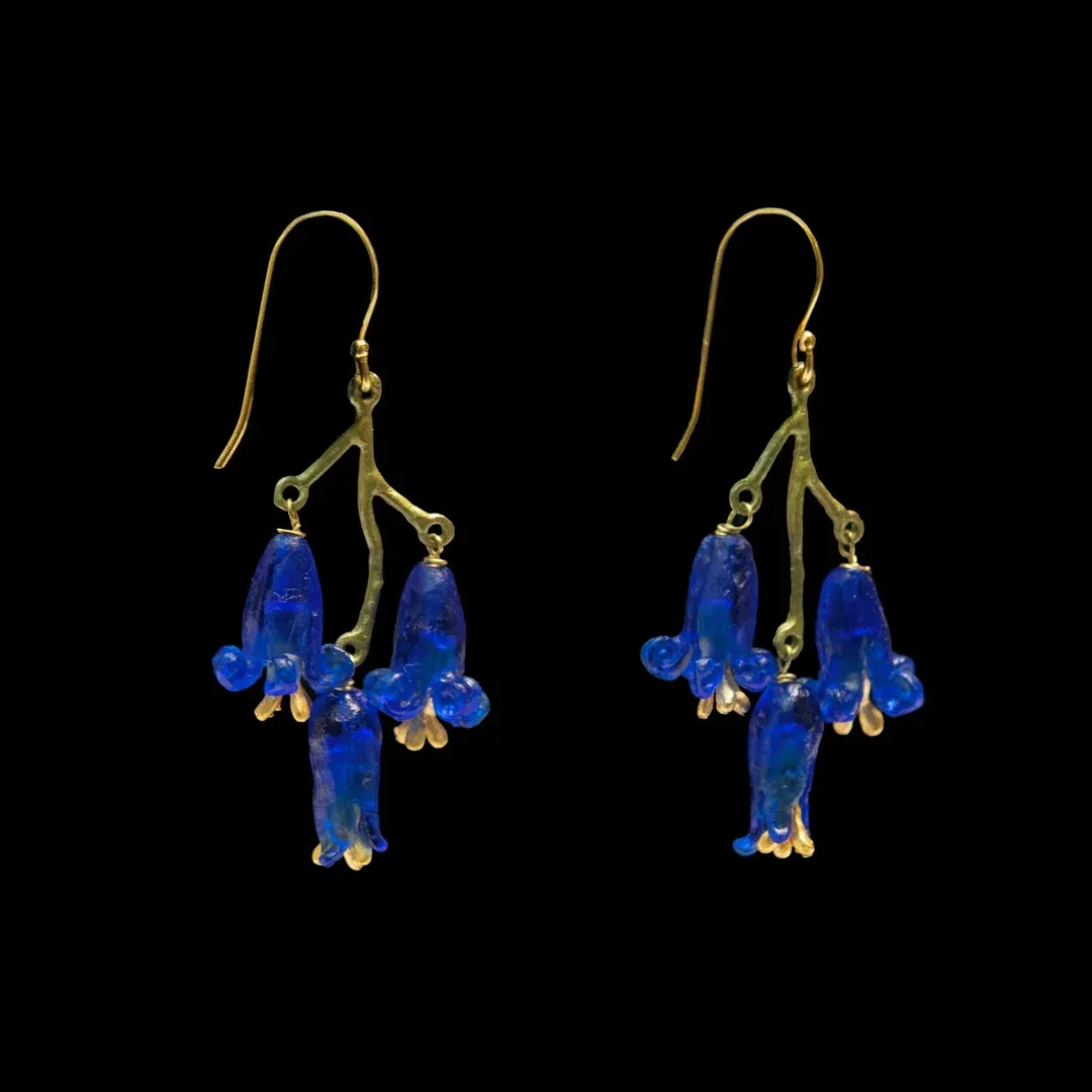 ENGLISH BLUEBELLS WIRE EARRING