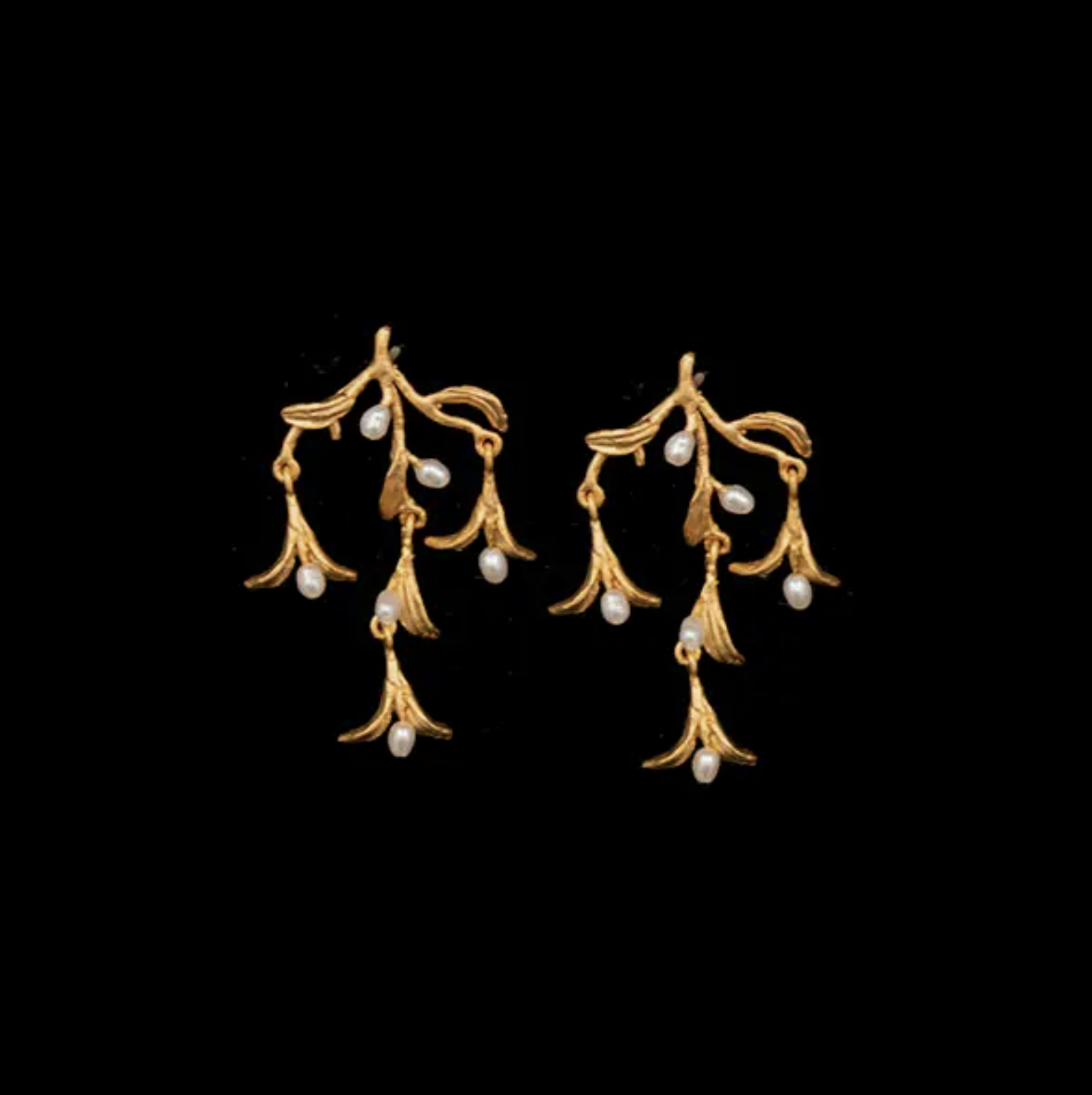 NIGHT WILLOW POST EARRINGS