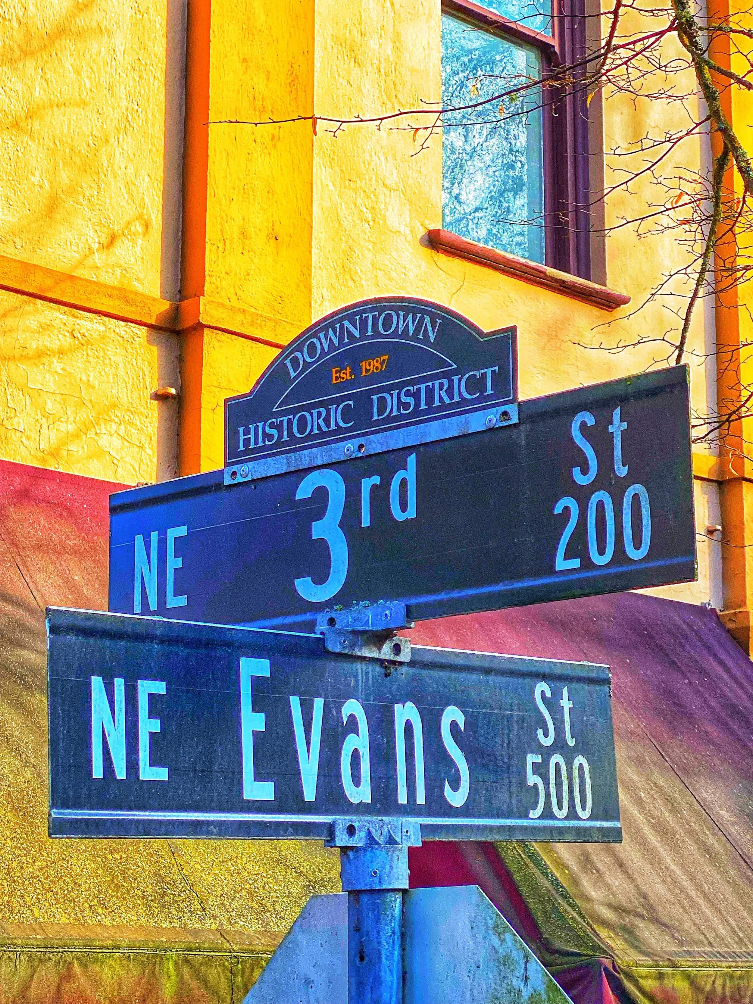 Third St: McMinnville Charm