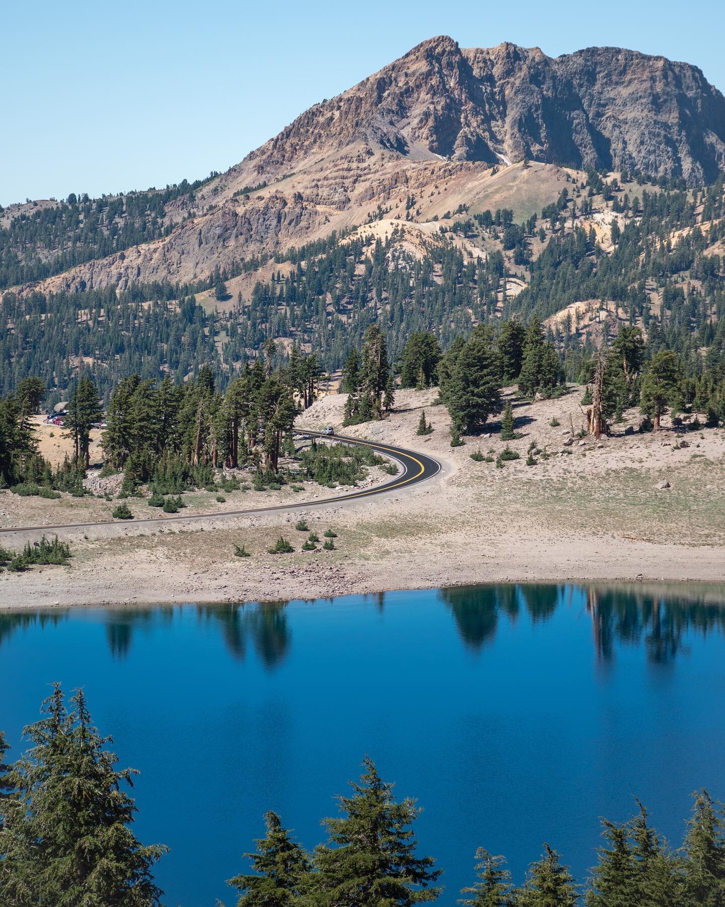 All I need is an open road and a National Park 📍Lassen Volcanic National Park
.
.
.
.
.

#photography #photographer #photooftheday #travel #igtravel #igdaily #nikon #nikonphotography #nikond5600 #nikonphotographer #landscapephotography #travelphotog