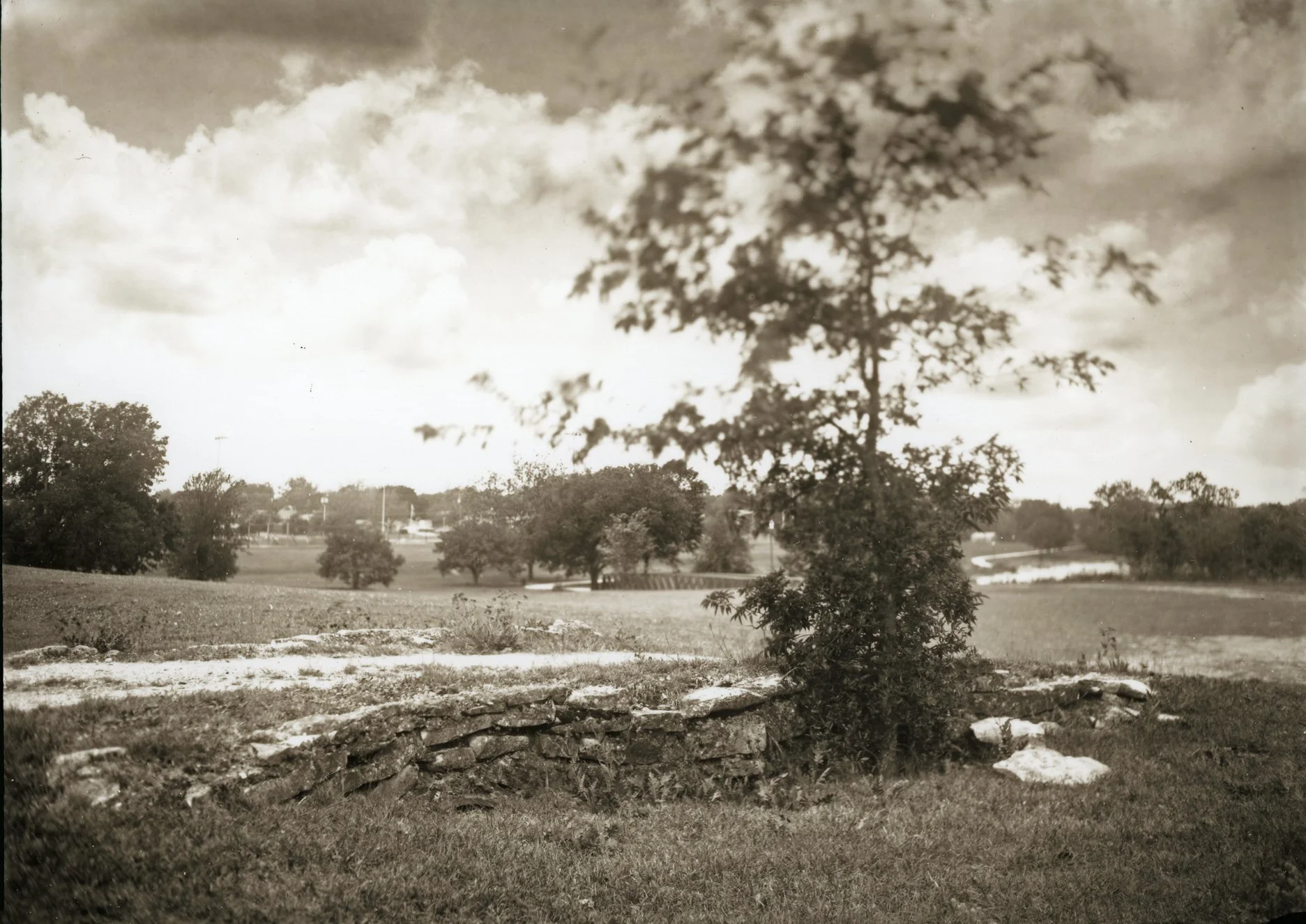 The little rock bridge by the river