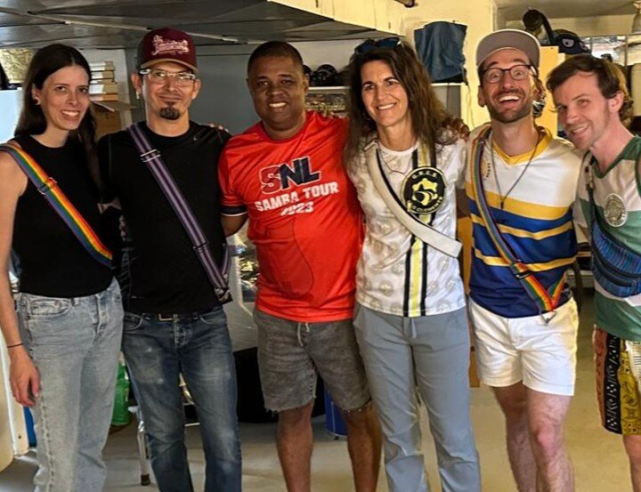 Portland Samba members had a great small group lesson with this legend, Mestre Waguinho do Repique. 
💙💛💙
Thank you for visiting Portland, challenging us and giving us a lot to work on and think about! 
💙💛💙
Thanks to&quot;
@mestrewaguinho @bloco