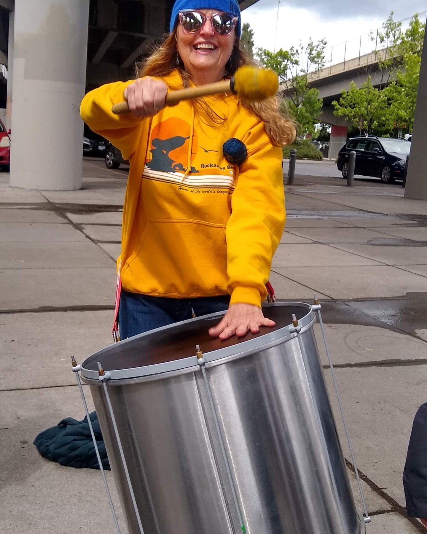 Happy Janis in her Portland Samba colors!
💛💙💛
Portland Samba teaches a class every Saturday at 11AM!
💙💛💙
Drums provided!
Beginners to advanced.
💛💙💛
At the Portland Parks Community Music Center. 
3350 SE Francis St, Portland, OR 97202
💙💛💙
