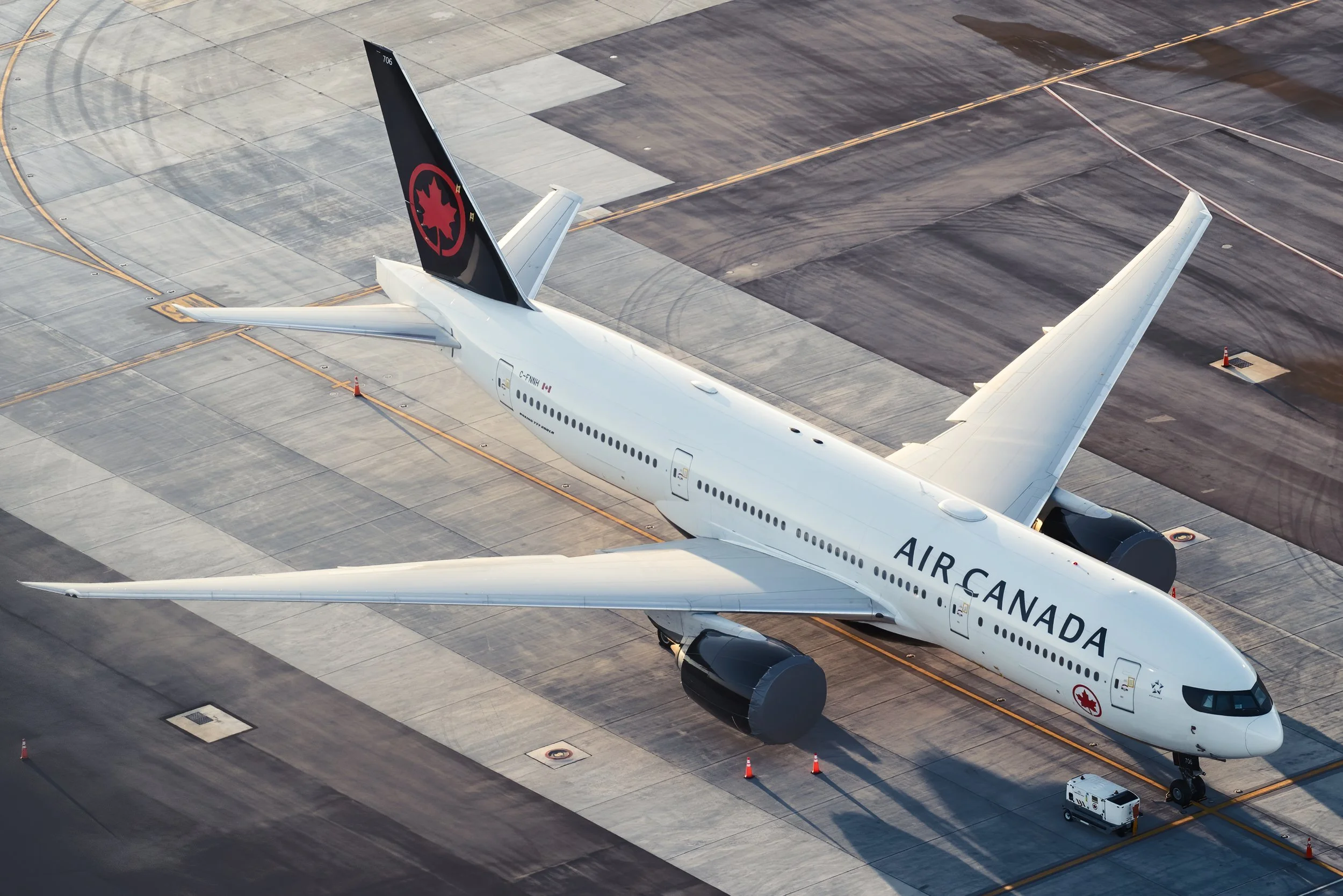 air_canada_772_c-fnnh_aug_4_2020.jpg