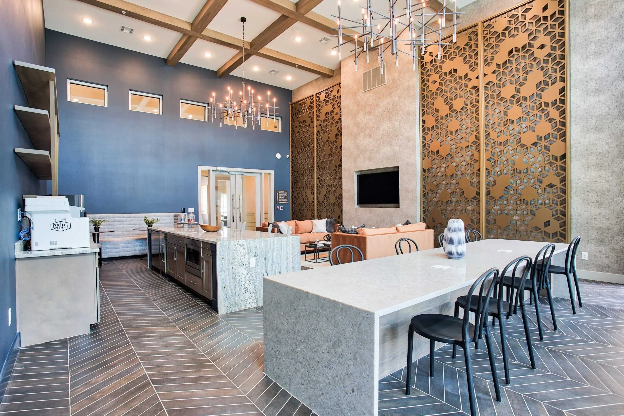 Tableaux-Decorative-Panels-at-The-Ruby-at-Chadwick-Commons-1-.jpg