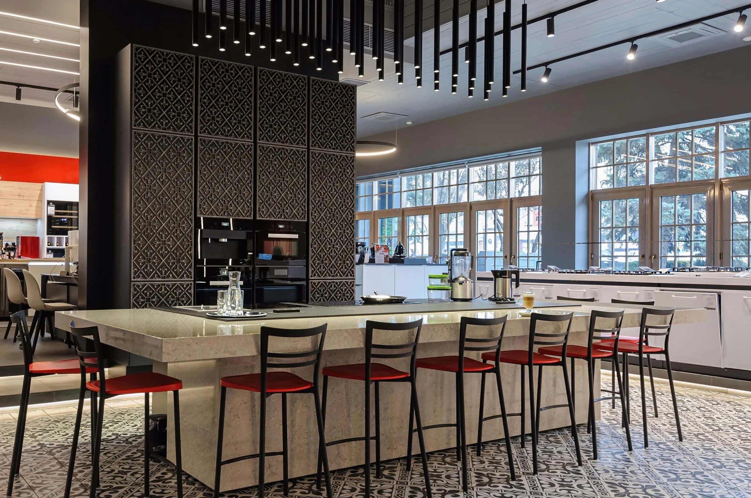 Tableaux-Decorative-Panels-for-Retailer.jpg