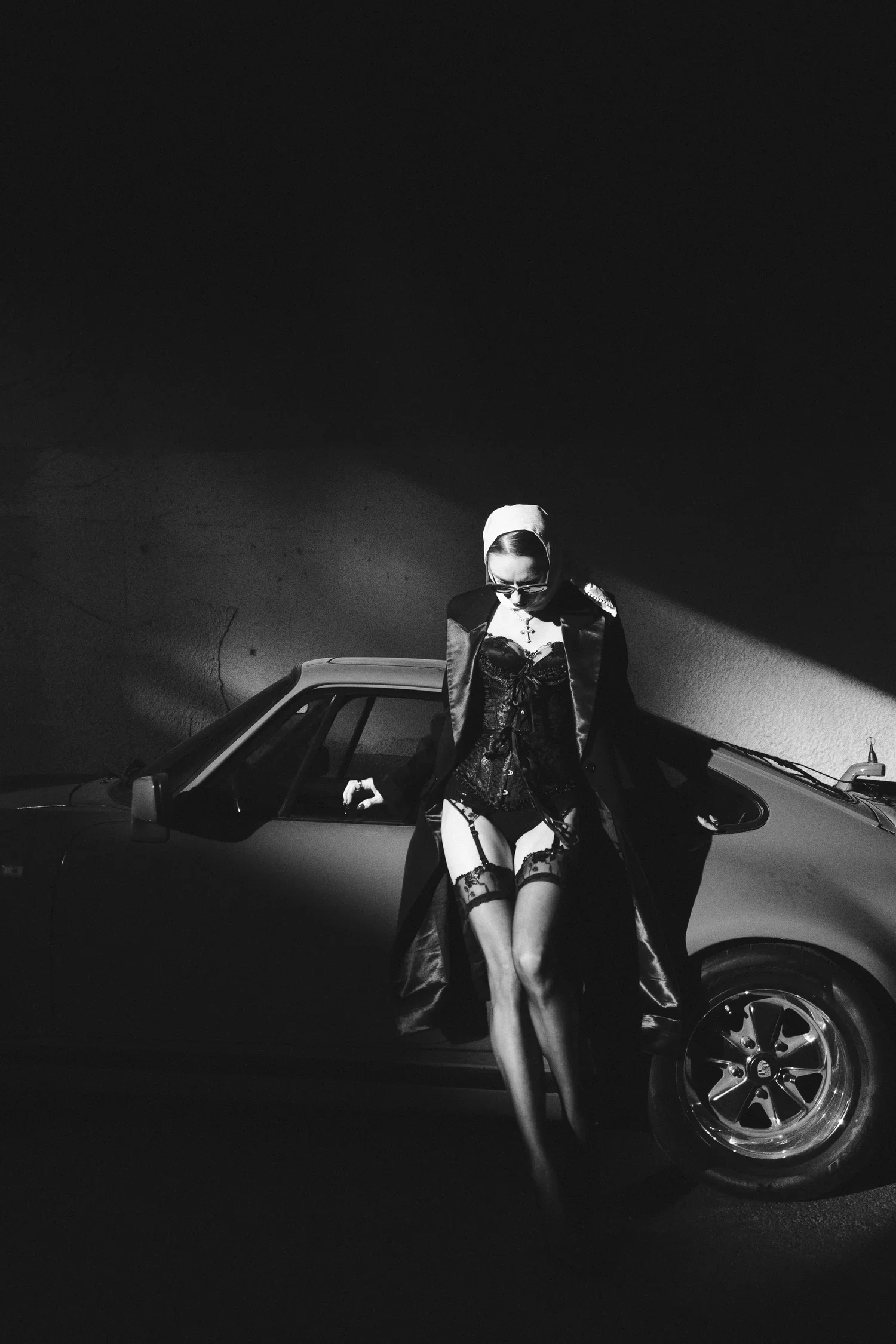 Miami 911 feat. Lana