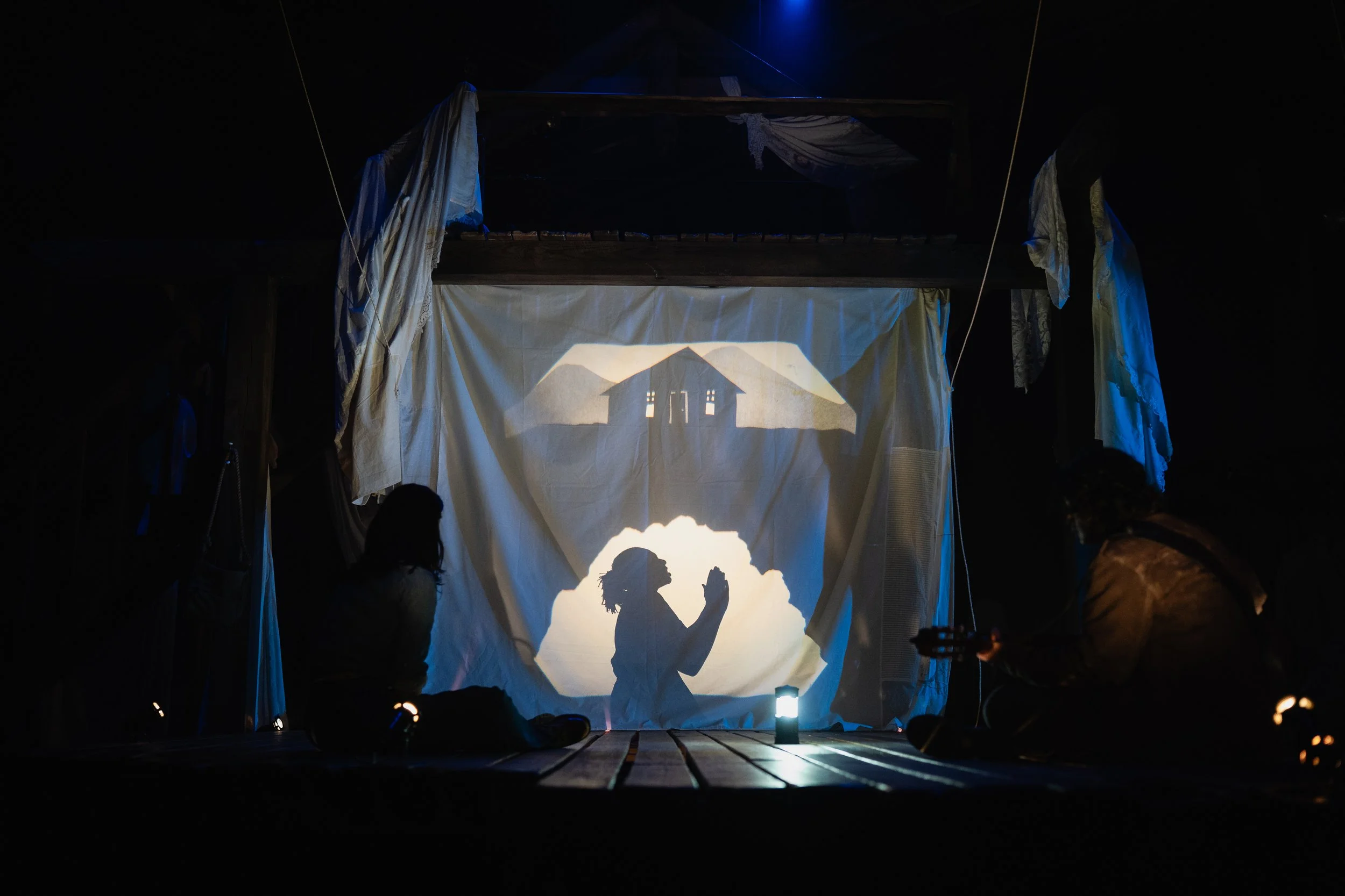 Shadow Puppetry in White Rooster. Photo by Ricardo Adame.jpg