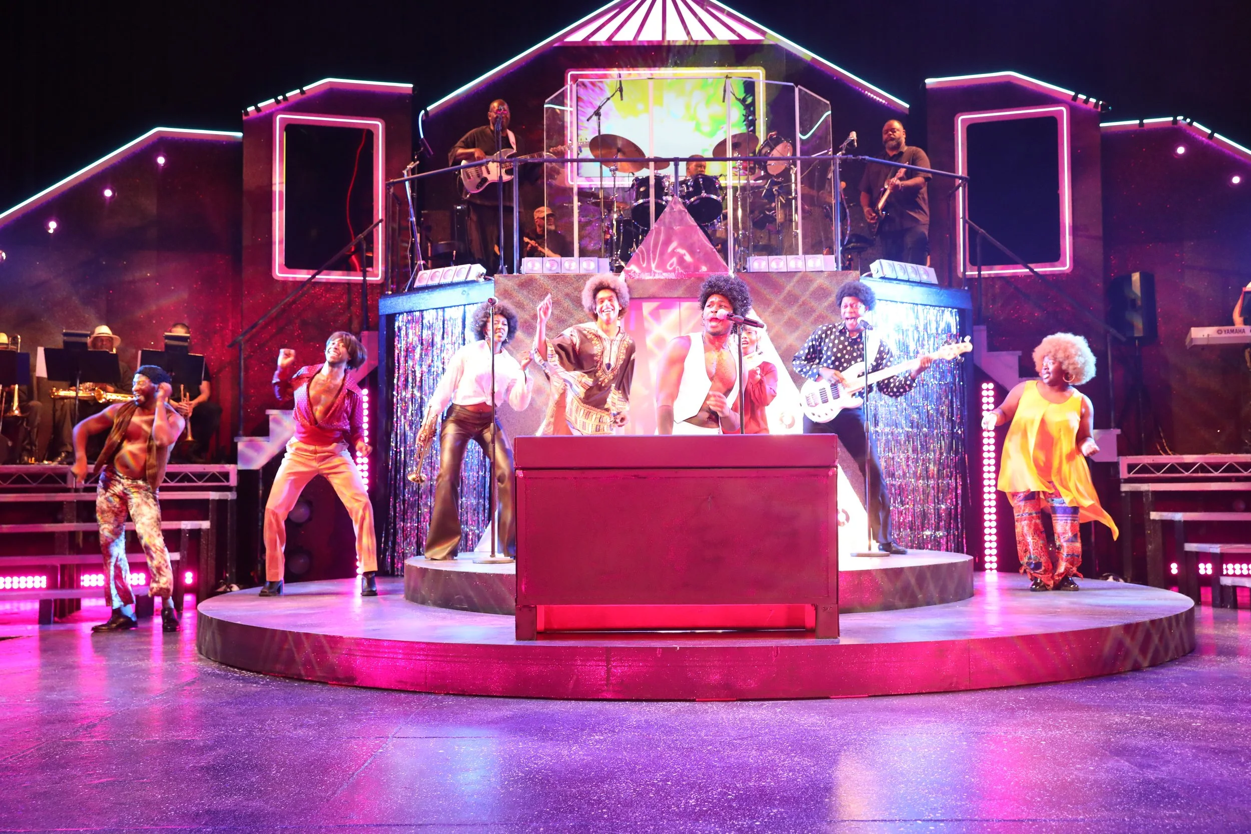 Johnathon Lee as Sly Stone.JPG