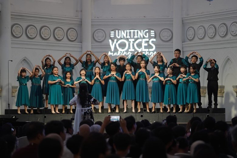 ROS is pleased to present Xinghua Primary School&rsquo;s choir in our upcoming concert Nonsensical Notes! The 54 member strong choir has won distinction in the Singapore Youth Festival and performed at the Voices Of Singapore festival.

GRAB YOUR TIC