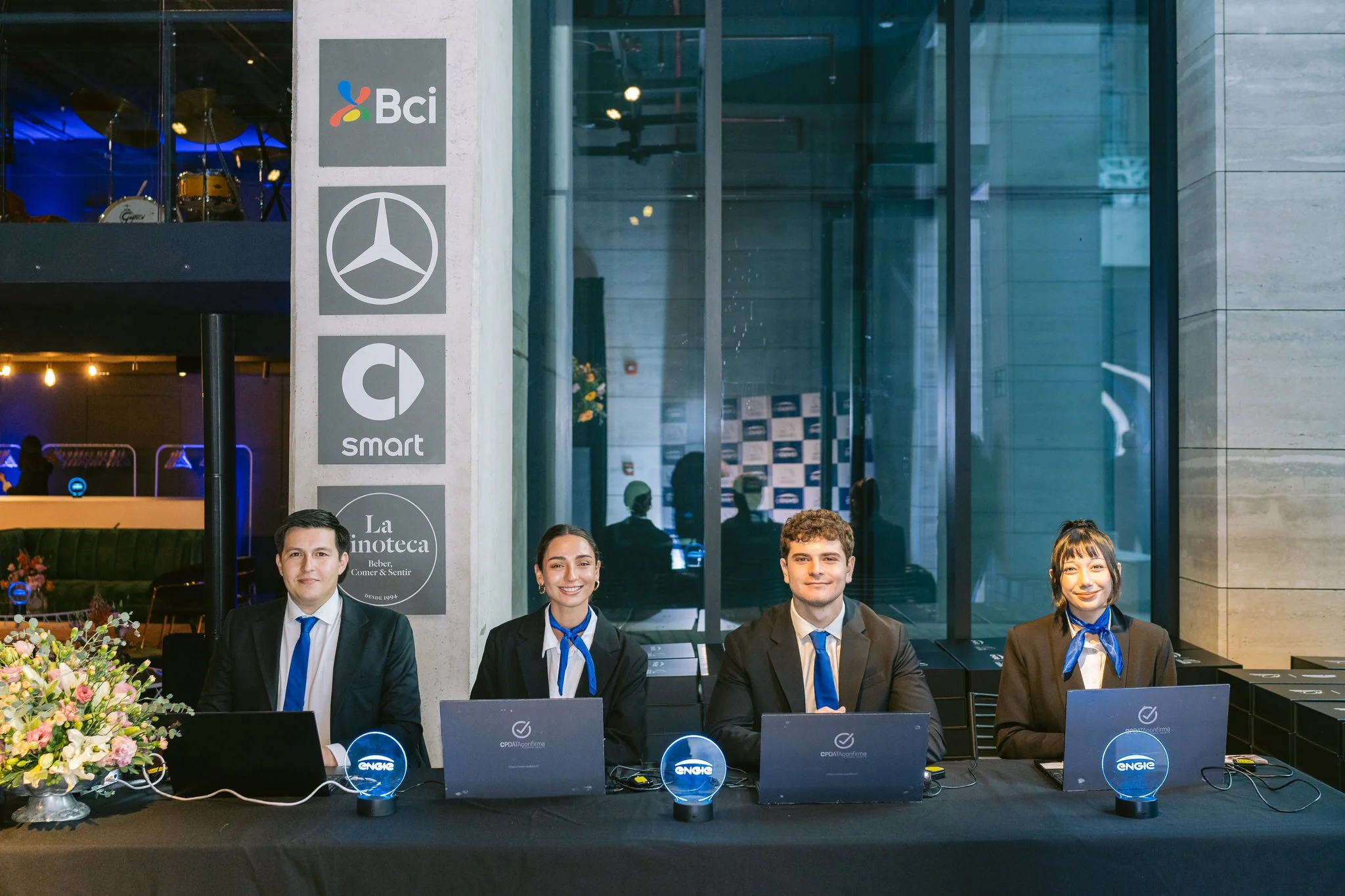fotografia_aniversario_corporativo_sociales_eventos (1).jpg