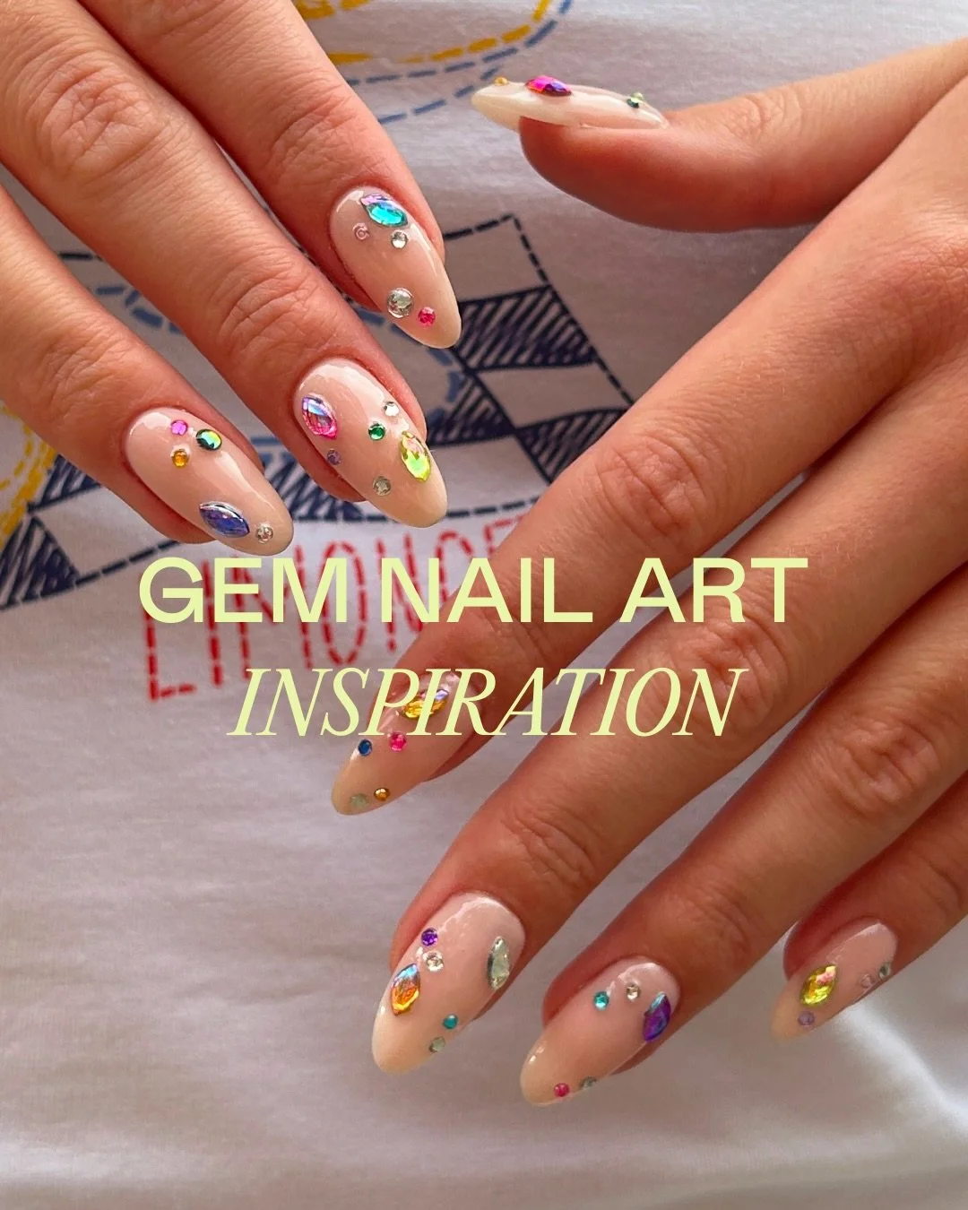 Taking the gems of the shelf this festive season! ✨

To book all: Gel Mani Full Works + Nail Art Level One 

#shoreditchnails #nailartinspo #gemsnailart sparklynailart manicure