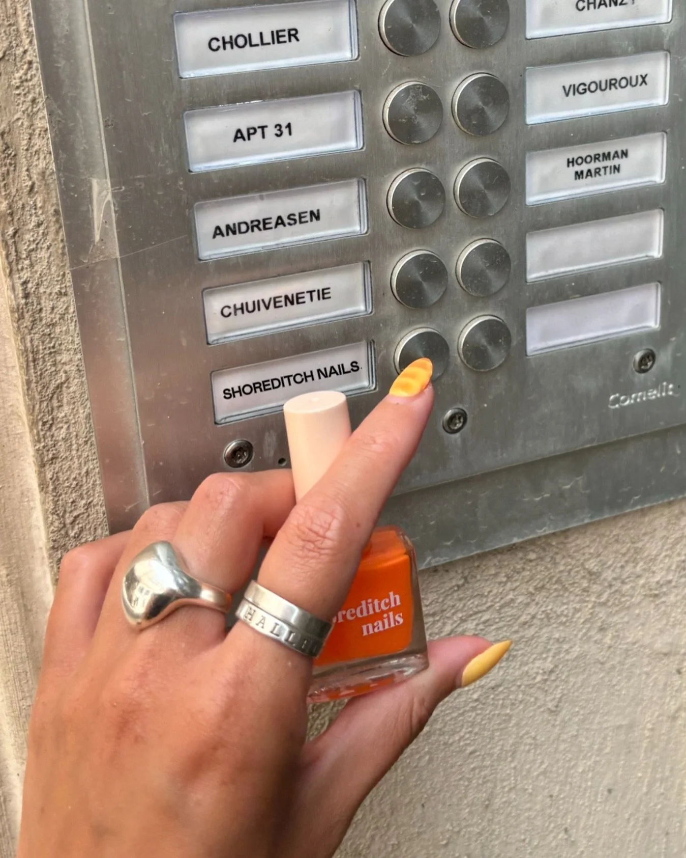 buzzing into the new year, with a January polish sale. 💸

Shop 50% off all our polishes, before it&rsquo;s too late! 🛍️

Sale ends 30th January. 

#shoreditchnails #shoreditchnailspolishes #polishsale