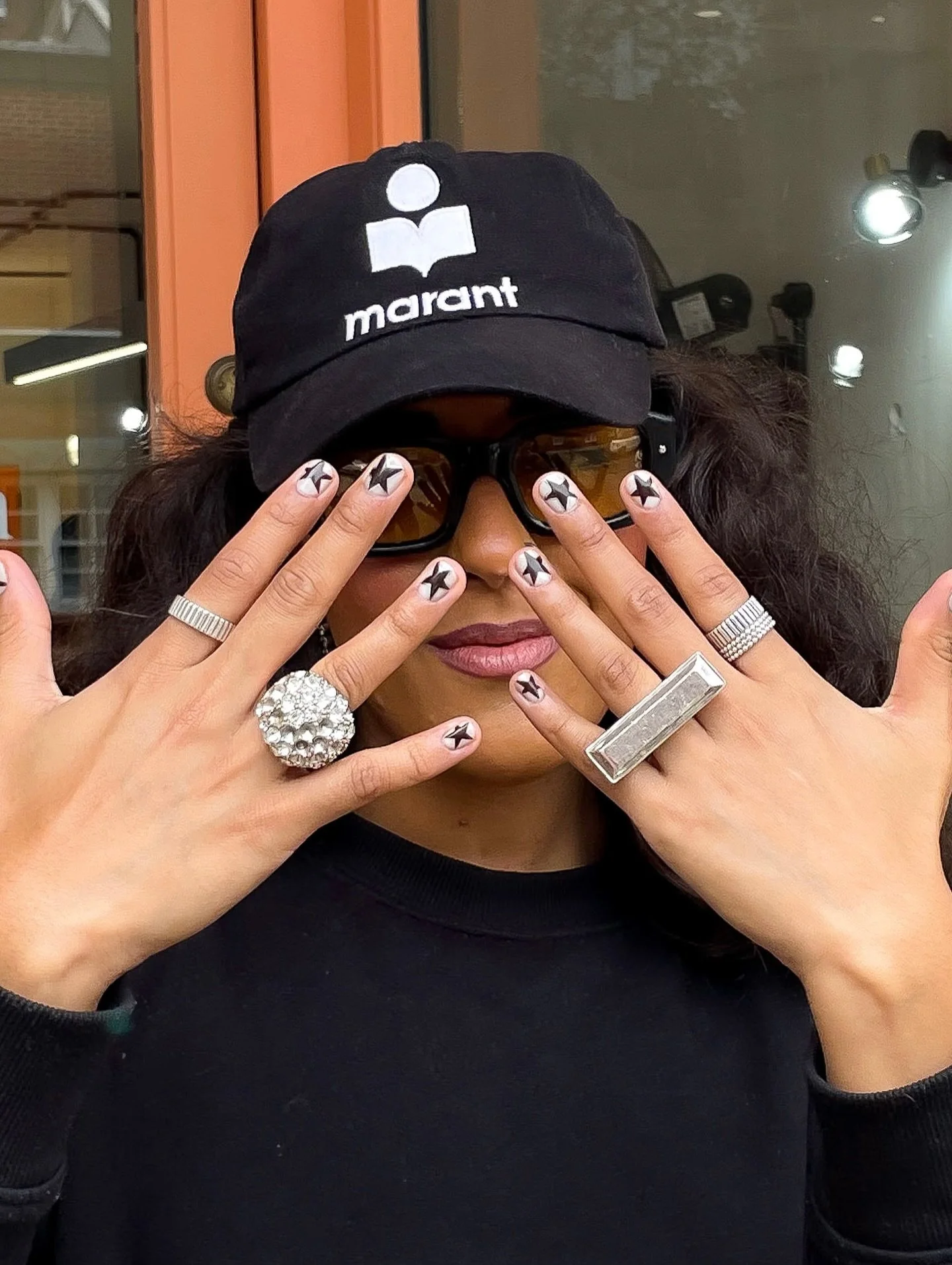 A star manicure for @its.arooj ⭐️

#shoreditchnails #starnailart #manicure