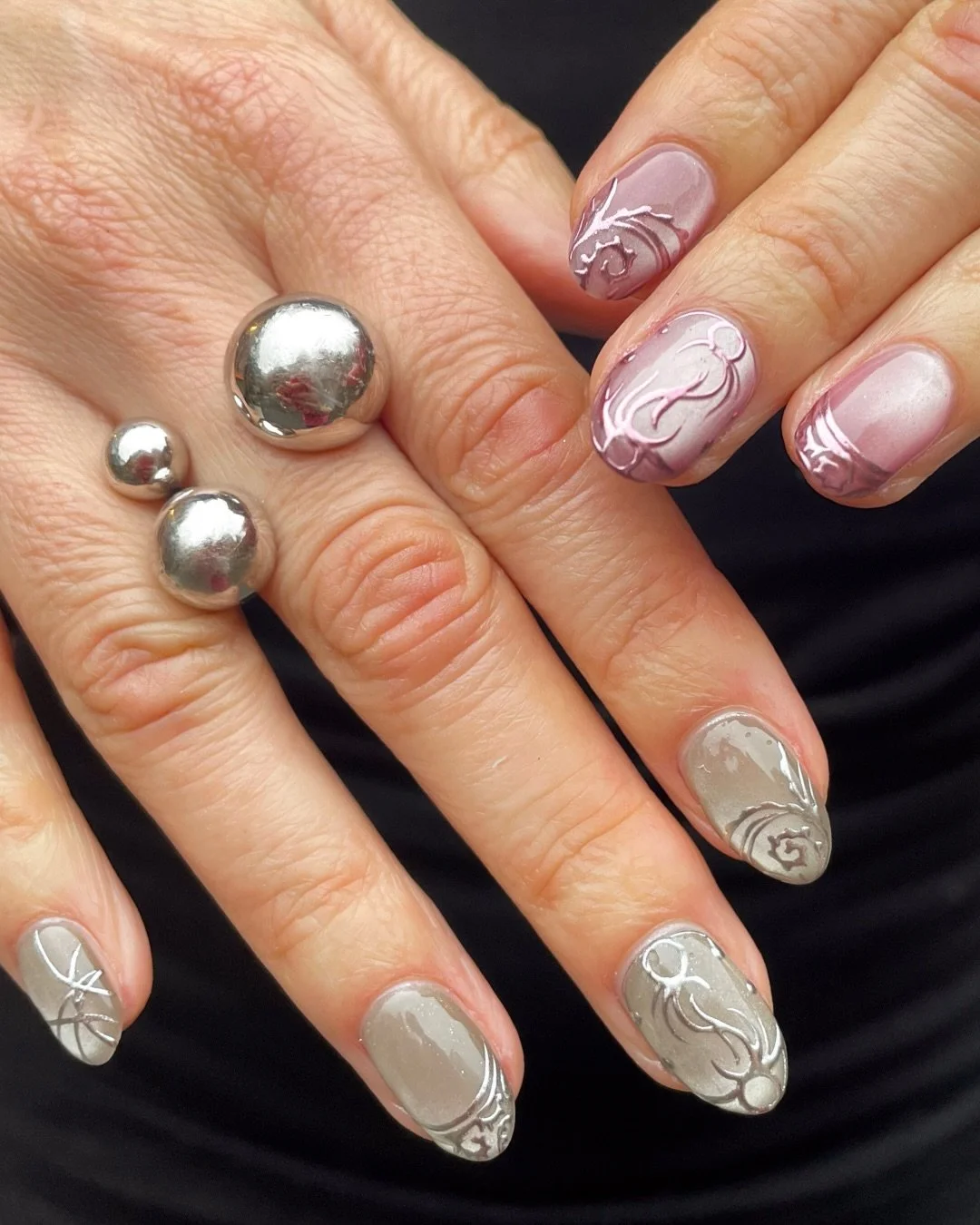 Meet the Shoreditch Nails team:
From classic French to 3D magic, Hollie's got you covered! 

Her dream nail art to create?
Bright, colourful, 3D pick + mix🍬

Her go-to drink? 
Diet Coke (room temp!)🥤

Her East London highlight? 
The blossom trees a