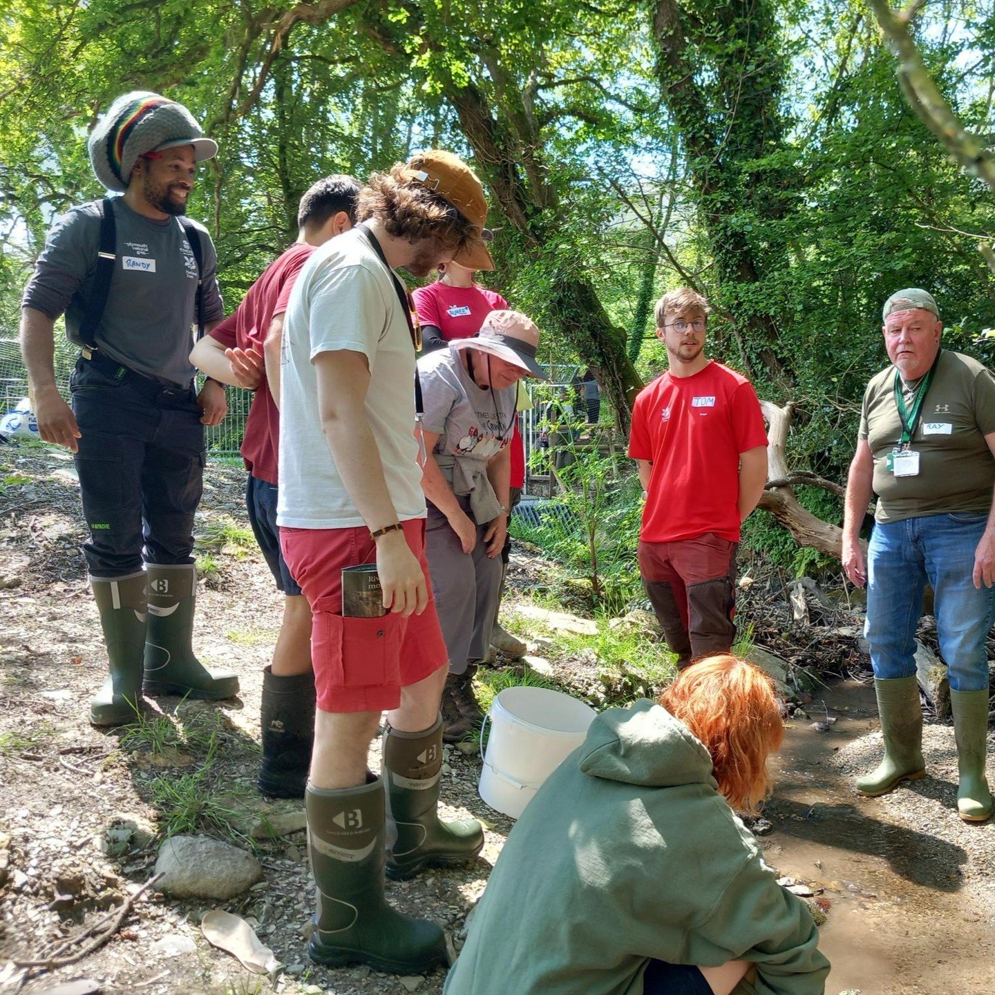 🚨 NEW GROUP ALERT 

Some great pictures of newly trained monitors from the Riverfly workshop at Poole Farm Plymouth.

Welcome aboard to the Riverfly Partnership Plymouth Natural Grid ARMI Group!

Interested in setting up your own group? For more inf
