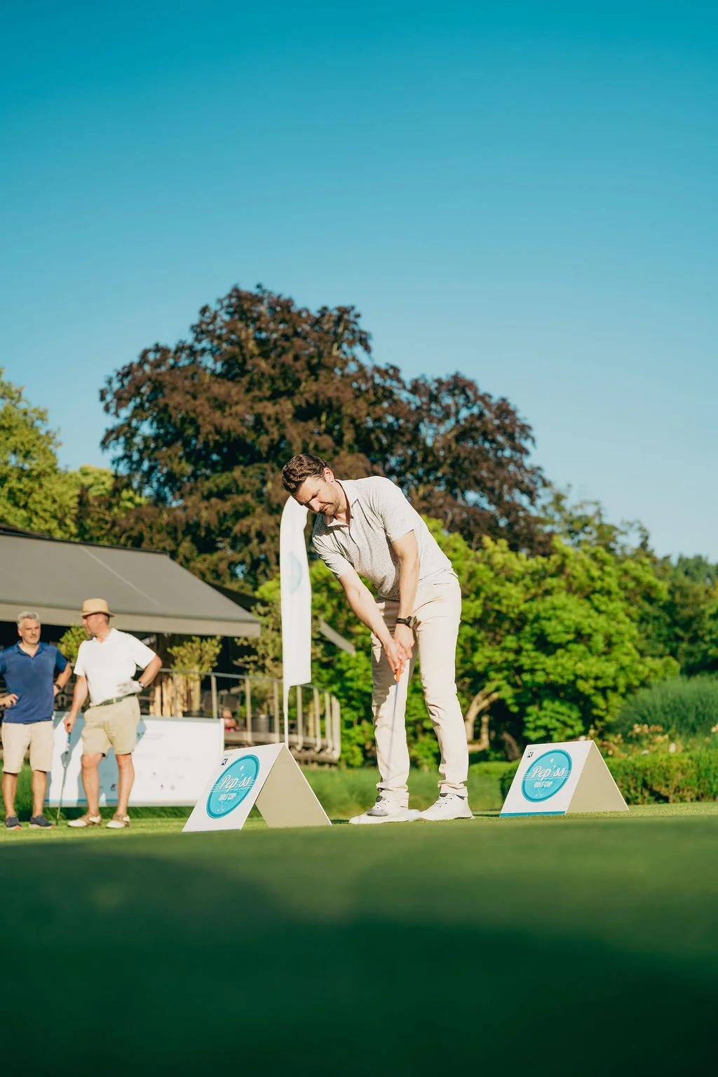Kick-up-103.jpg