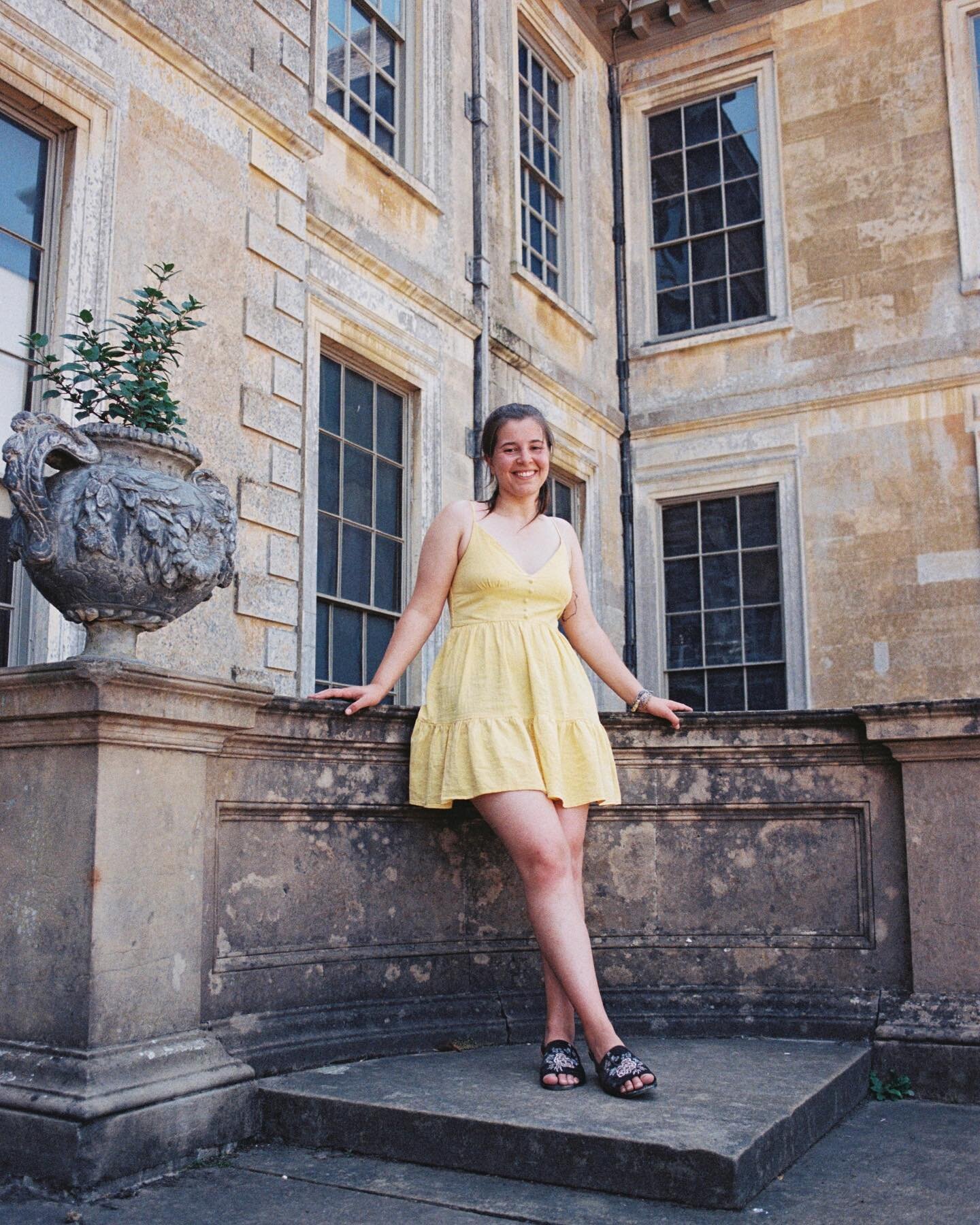 Taken on a hot, hot day at Belton House by @tjrr1999🌼

If you want a music video or some portraits taken, he&rsquo;s your man!