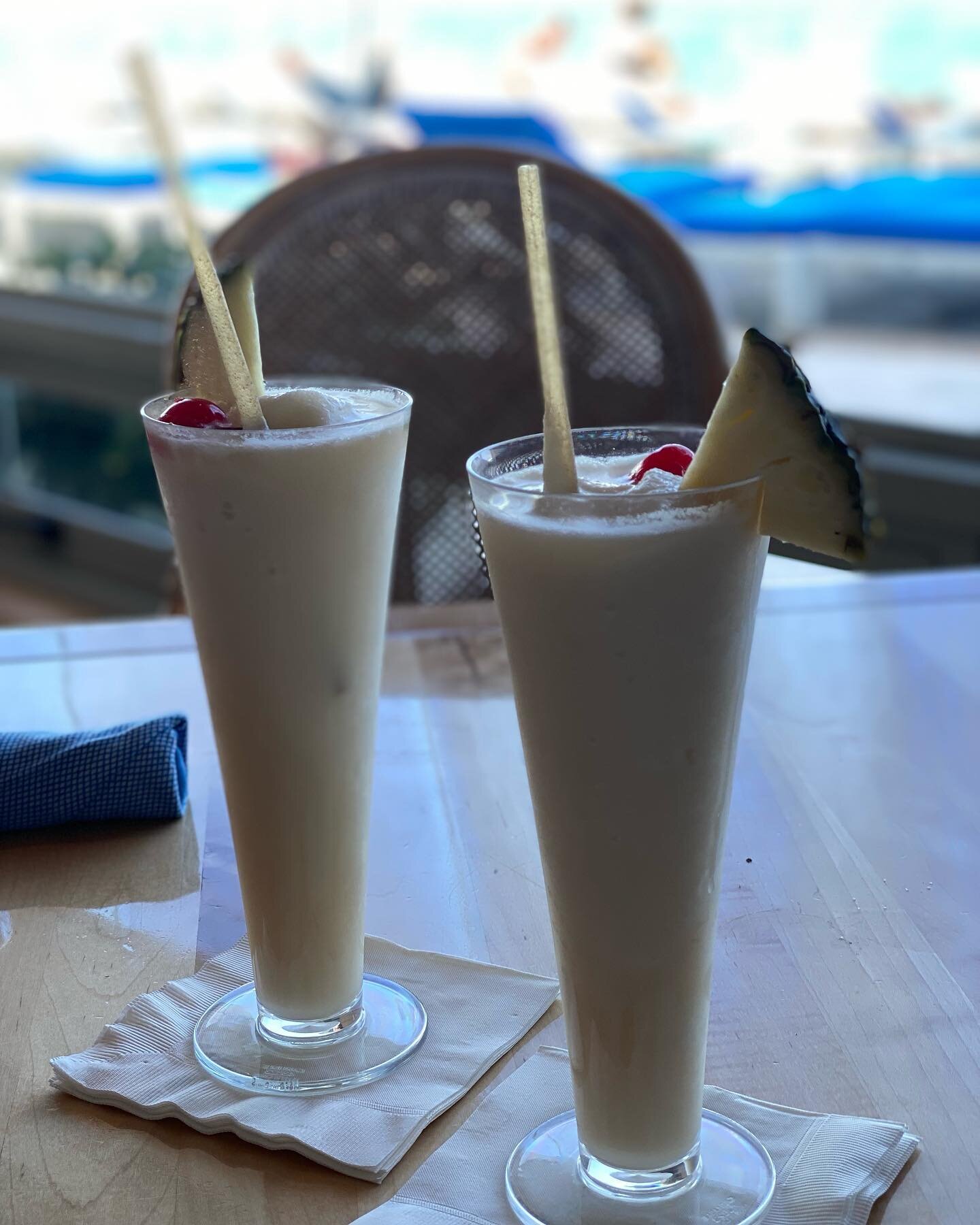 We&rsquo;re baaaaaack&hellip;and so it begins!
Cheers Gladys!!!🍹🍹😂😂
.
.
#whatsnext #onthemove #globaltrendambassador #outoftheoffice #vacation #vacationvibes #drinks #cocktails #pinacolada #puertorico #rest #muchneededvacation