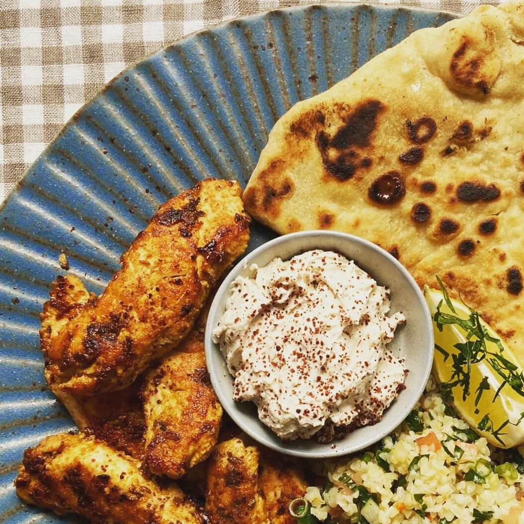 Grilled tahini chicken served with tabbouleh salad and homemade flatbread 🤤🤤 available until sold out 😍 #dailyspecial #tahini #grilledchicken #flatbread #tabbouleh #cafe #cafewynd #fifefoodie #fifecafes #dunfermlinecafe #dunfermline #totallylocall