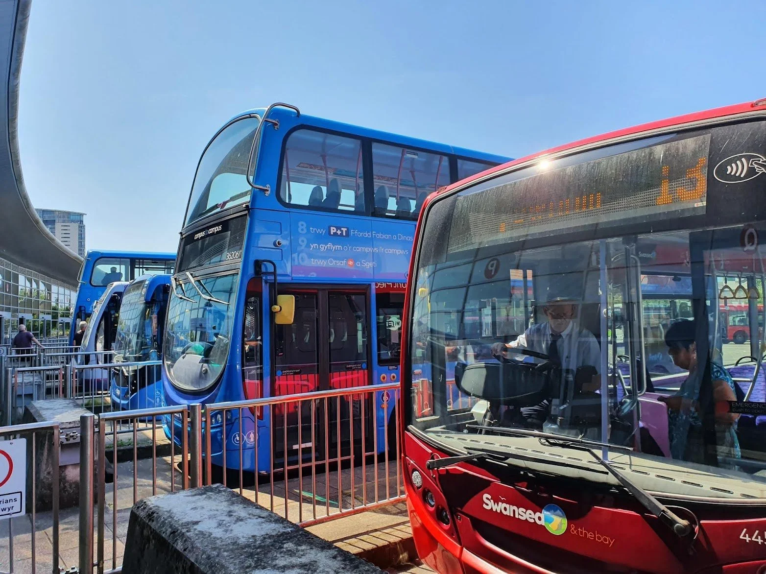 Government Allocates £80 Million To Support Bus Services and Lower Fares