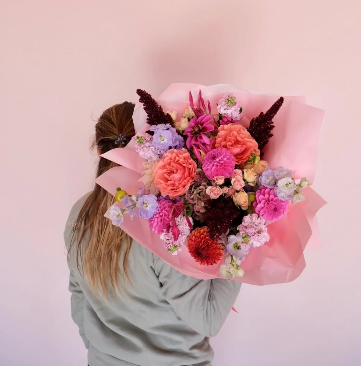 This week has been a busy one setting up our new steading in Longniddry, which we cannot wait to share with you all. 

Until then it&rsquo;s business as usual for us making up your lovely orders and taking bookings for our wreath making classes! 

We