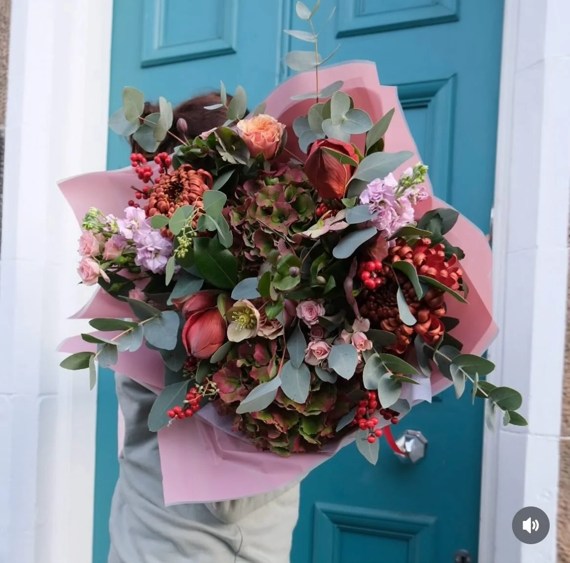 It&rsquo;s just over a week until Christmas and our delivery slots are filling up fast! 

Pre-Christmas Delivery Cut off - UK wide and local orders (online, phone or in-store) must be placed before 12pm on 22/12/2025. Collections are available until 