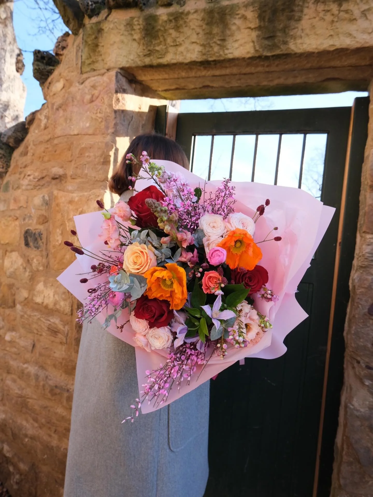 As we brave the cold weeks of January and our hearts yearn for the warmth and beauty of spring, what better way to cheer up the soul than some joyful blooms. 

This week we have a full flower bar of these beauties to get us through the chilly winter 