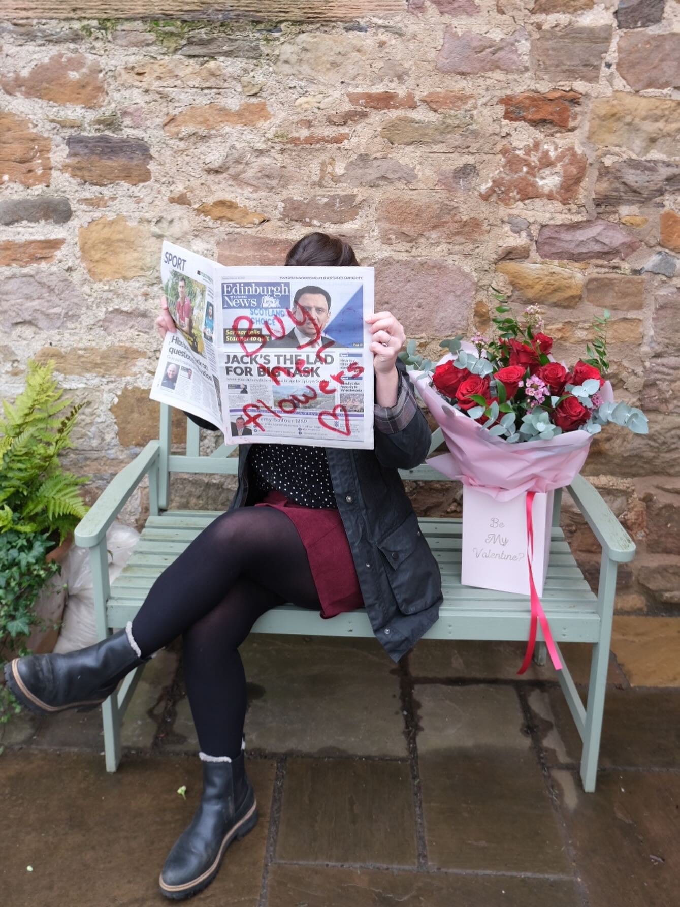 Extra Extra Read All About It @edinburgheveningnews 

If you have not got the hint by now Valentine&rsquo;s Day is on Saturday! 

Get your skates on ❤️ 

#florist #flowershop #bouquet #loveyou #heart