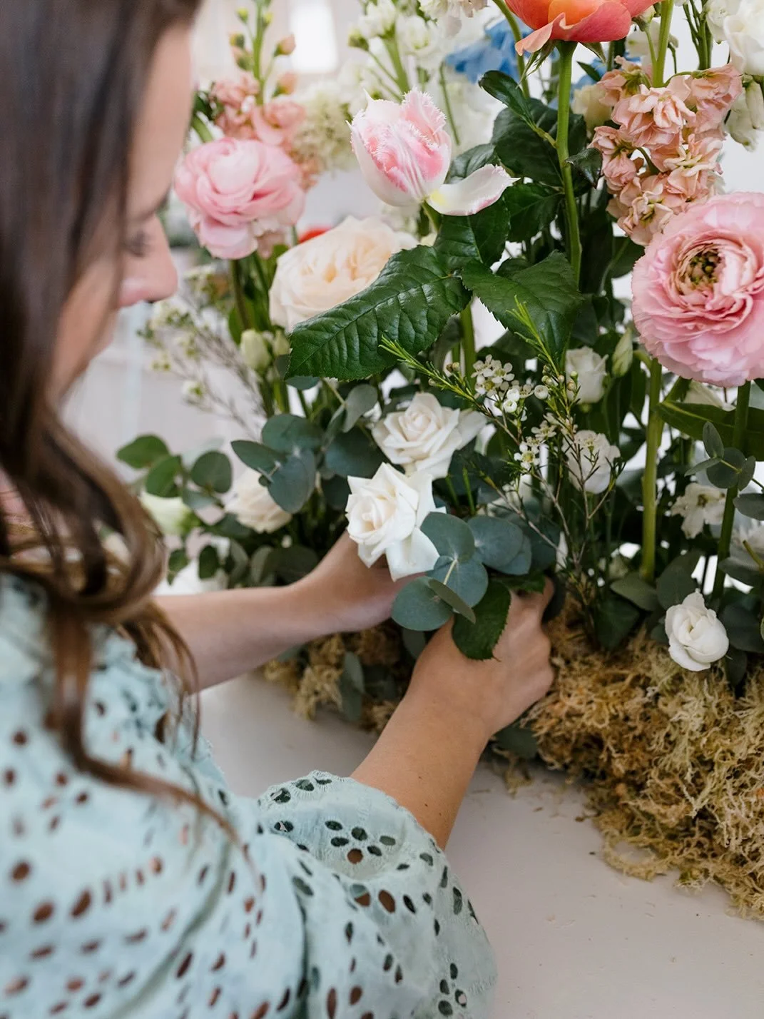 🌼 Spring into Creativity with Our New Floristry Workshops @Longniddry Steading🌼

Join us starting next week as we blossom into the vibrant season of spring with our exciting new floristry workshops! Whether you&rsquo;re a budding florist or simply 
