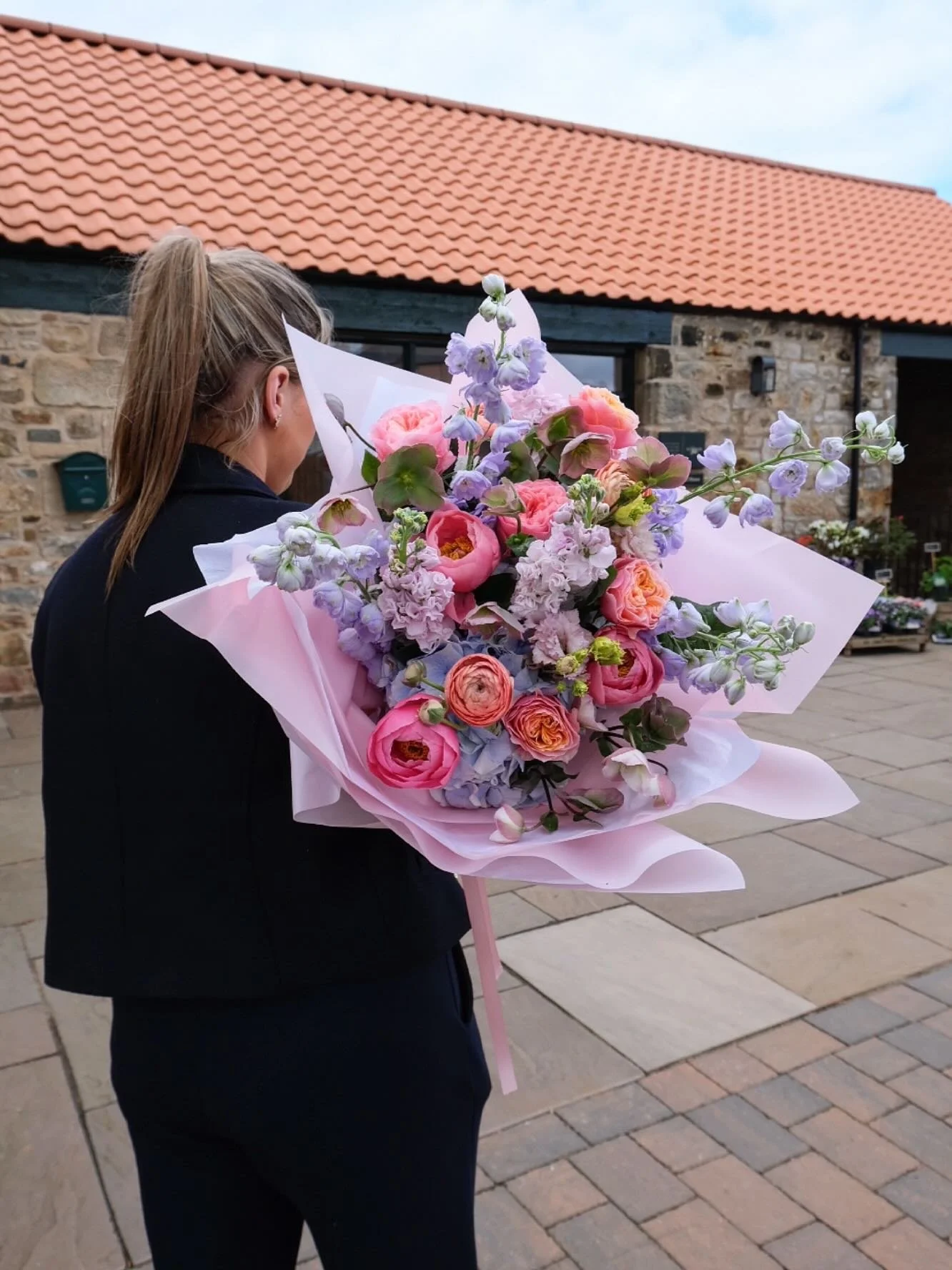 Peony season has come early @inbloom.studio.flowers! 

Featuring this week in our signature bouquets along with all our other beautiful seasonal blooms! 

Order yours before 2pm tomorrow in time for the weekend! 

#florals #bouquet #peony #flowershop