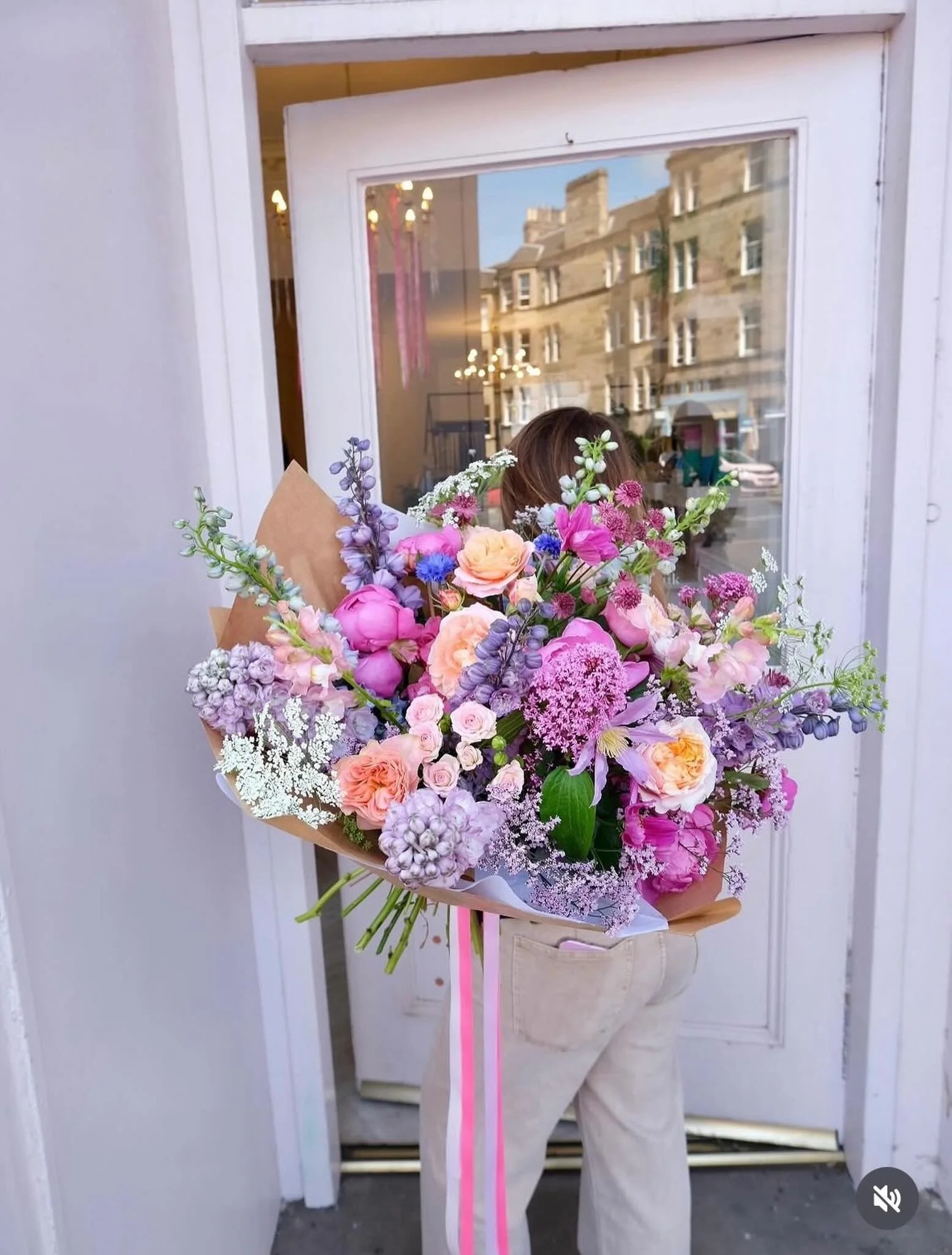 We can&rsquo;t wait for British flower week! 

Come celebrate this fabulous week with us at our workshop using locally grown blooms from @amaranthus_flowers! 

Learn how to make beautiful hand-tied bouquets and flower meadows surrounded by the calmin
