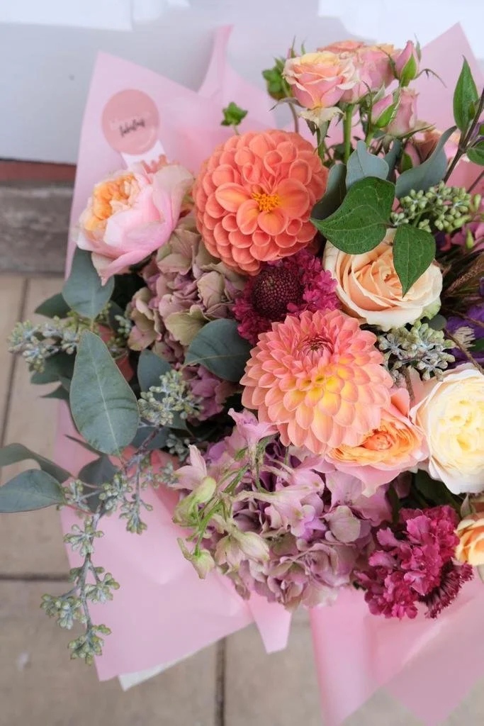 autumn-seasonal-flower-bouquqet-inbloom-studio.jpeg
