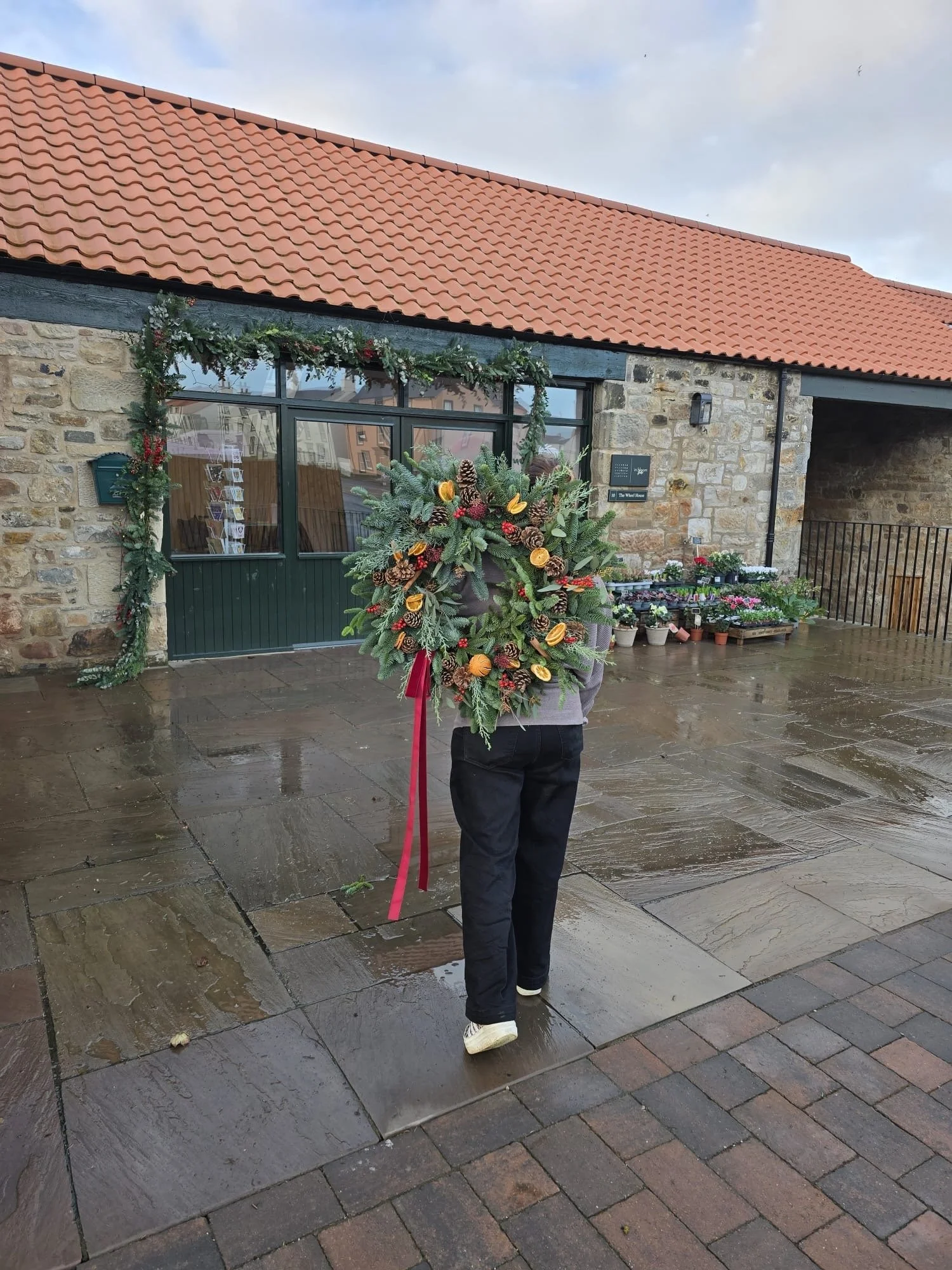 large-christmas-wreath-making-workshop-in-bloom-studio-east-lothian.jpeg