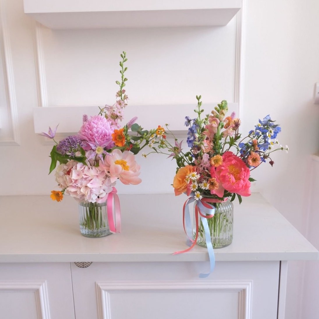 summer-flower-pots-in-bloom-studio-seasonal-flowers-edinburgh-and-the-lothians-delivery.jpg