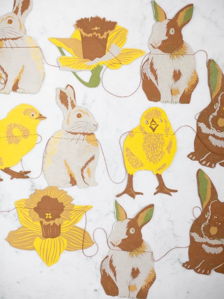 easter-bunny-and-chick-decorative-printed-paper-garland-east-end-press.jpeg