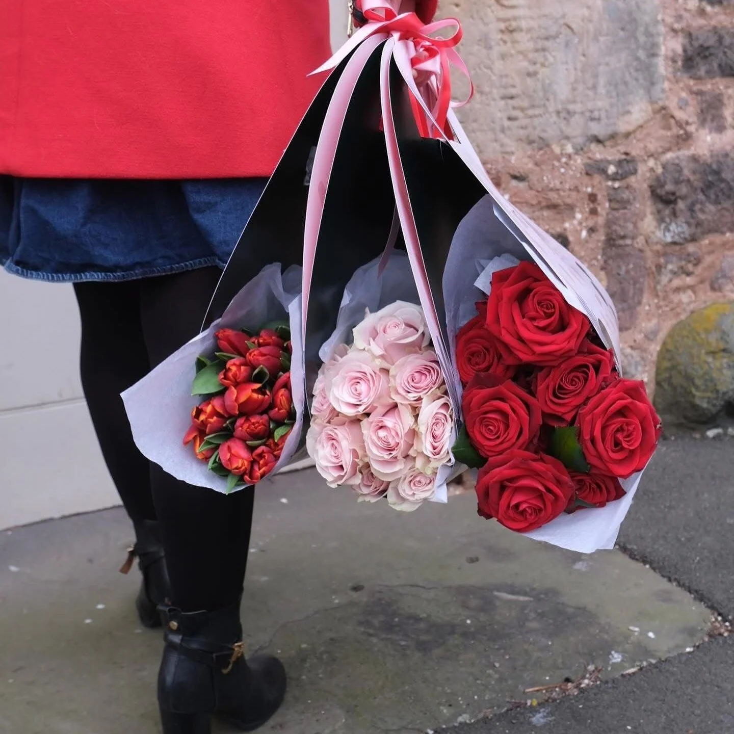 Red and pink roses, or tulips in sustainable packaging valentine's day edinburgh