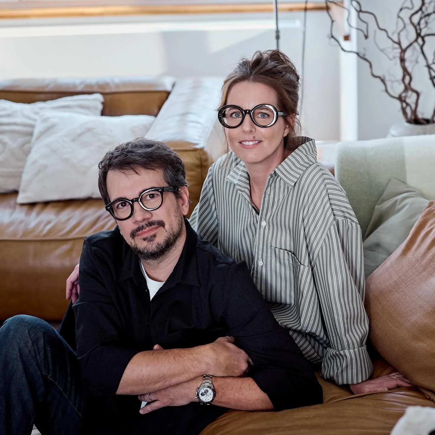 06-05-2026

Jour un peu sp&eacute;cial&hellip; 20 ans de mariage 🤍 

Alors &agrave; nous, &agrave; la suite &hellip;. 🤍