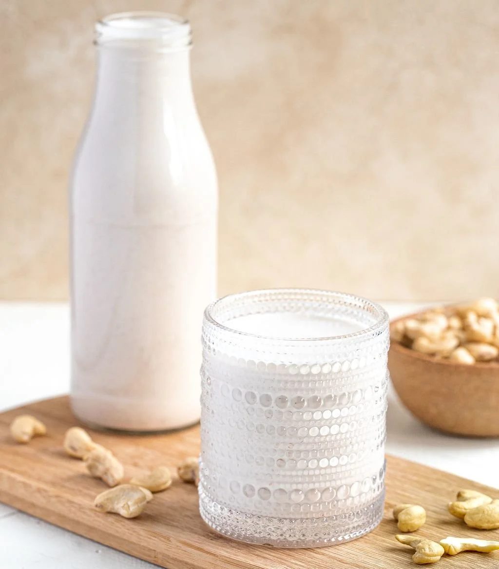 cashew milk.jpg