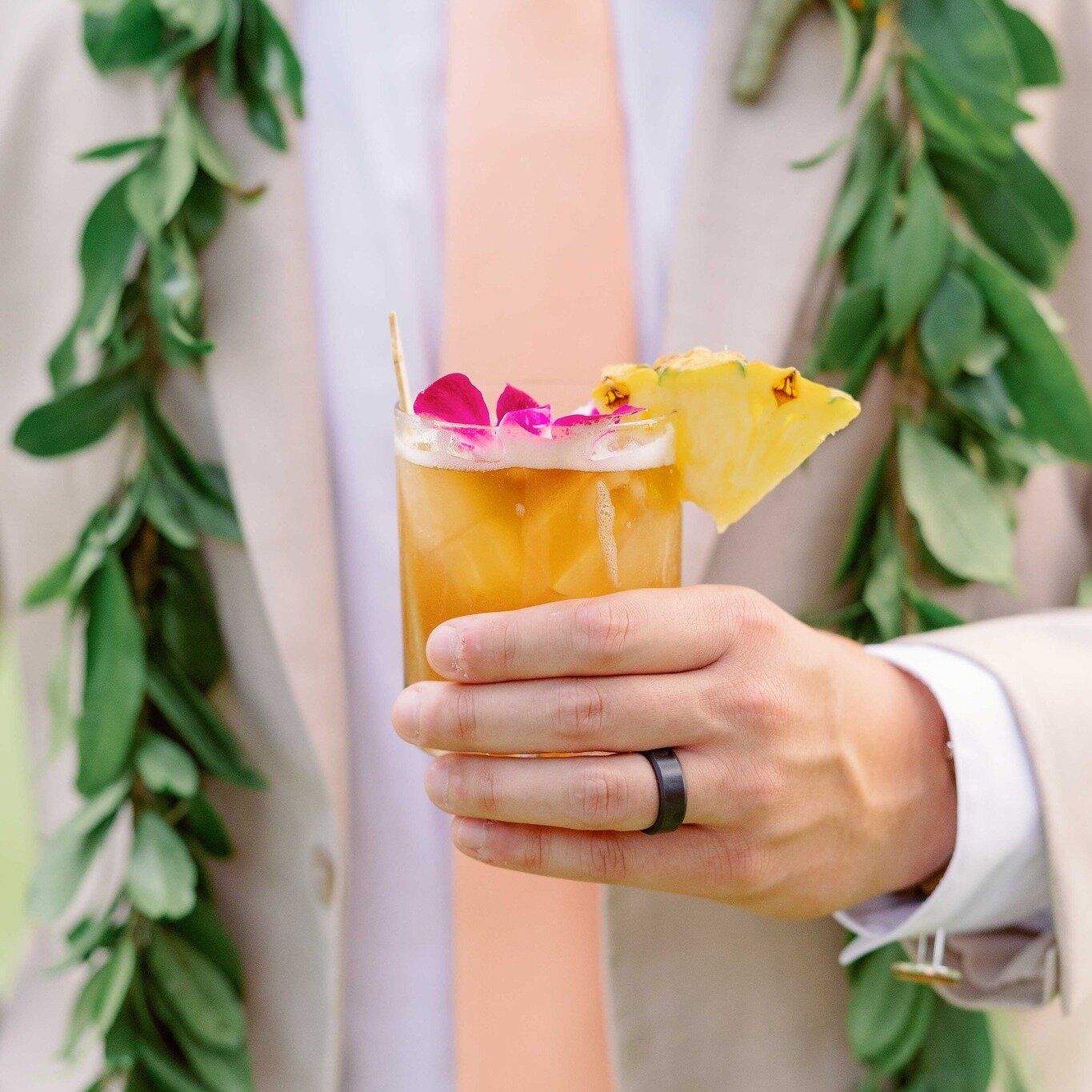 Transport yourself to the tropics with every sip of our Hawaiian Mai Tai. 🌴🍹 Crafted with aloha and a hint of Hawaiian sunshine, this iconic cocktail is a taste of paradise in every glass. Anyone want to join me for Tropical Tuesday? Is that a thin