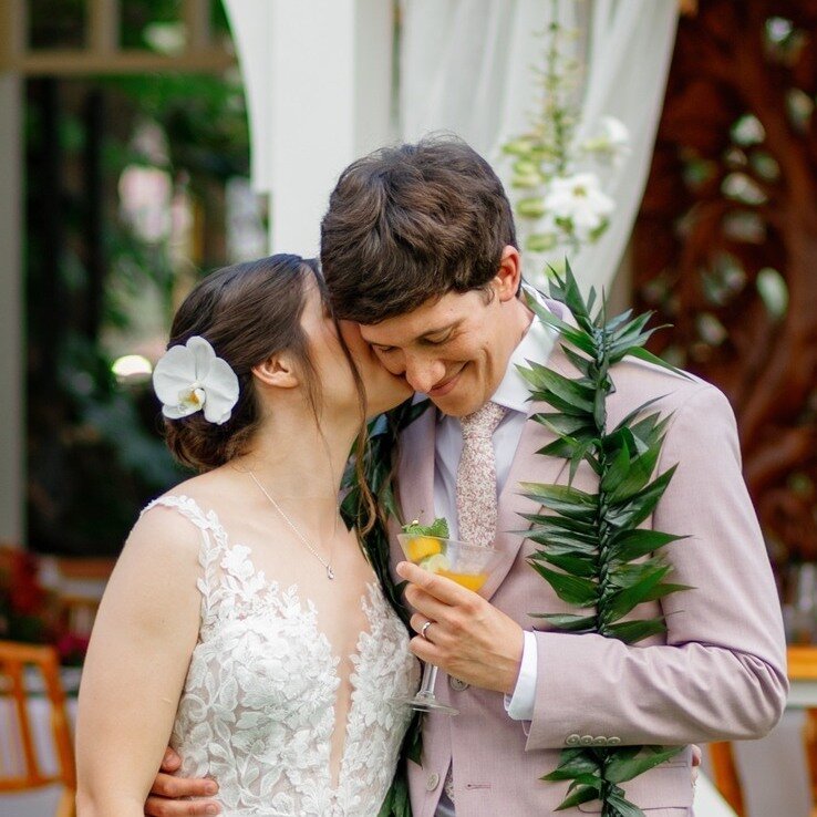 Sipping on sweetness, one delightful moment at a time. 🍹💫 Cheers to capturing the essence of joy, love, and all the sweet memories in between. Here's to cherishing every sip and every moment shared! 🥂💖 

#SweetMoments #SipAndSmile 
Bride: @erynca